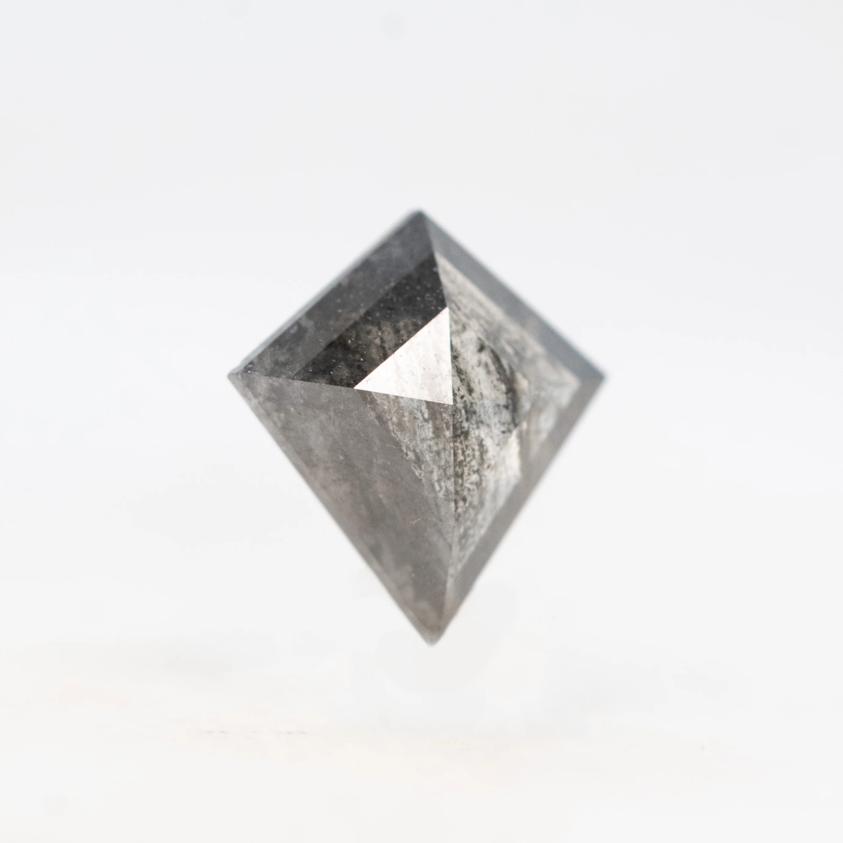 0.75 Carat Gray Kite Salt and Pepper Diamond for Custom Work - Inventory Code DSK075 - Image 4