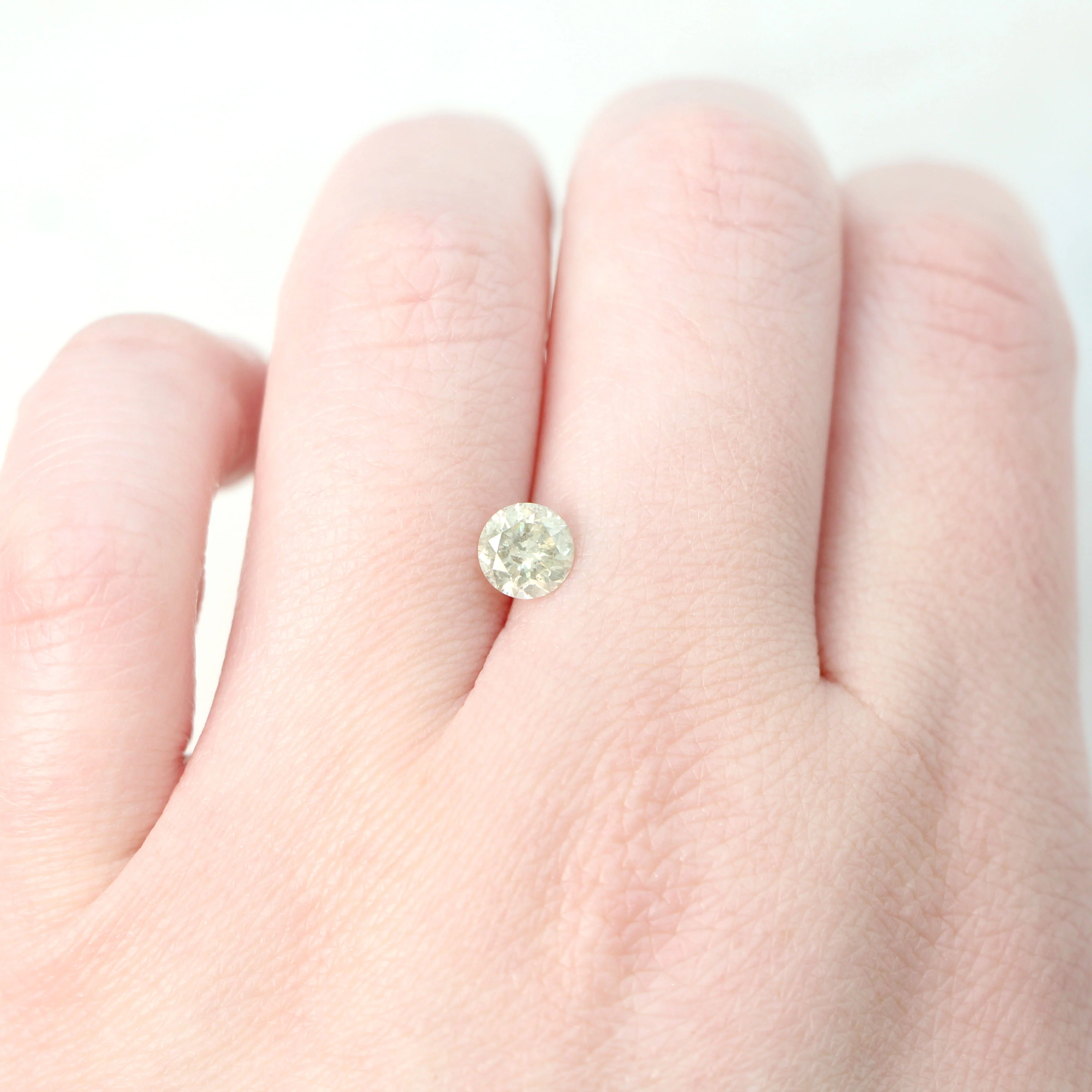 0.90 Carat Round Champagne Salt and Pepper Diamond for Custom Work - Inventory Code SCR090 - Image 2