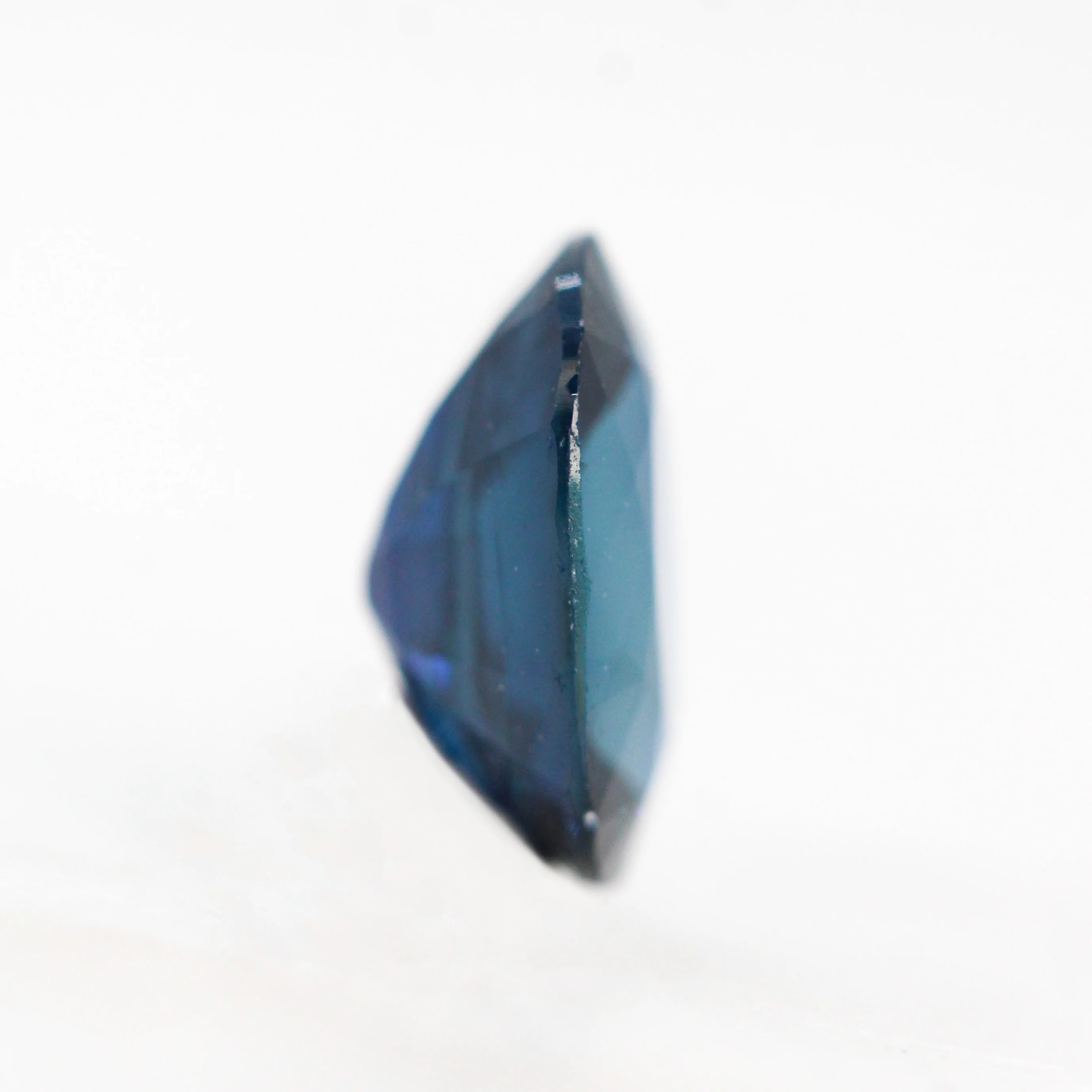 0.91 Carat Deep Blue Oval Sapphire for Custom Work - Inventory Code BOS091 - Image 5