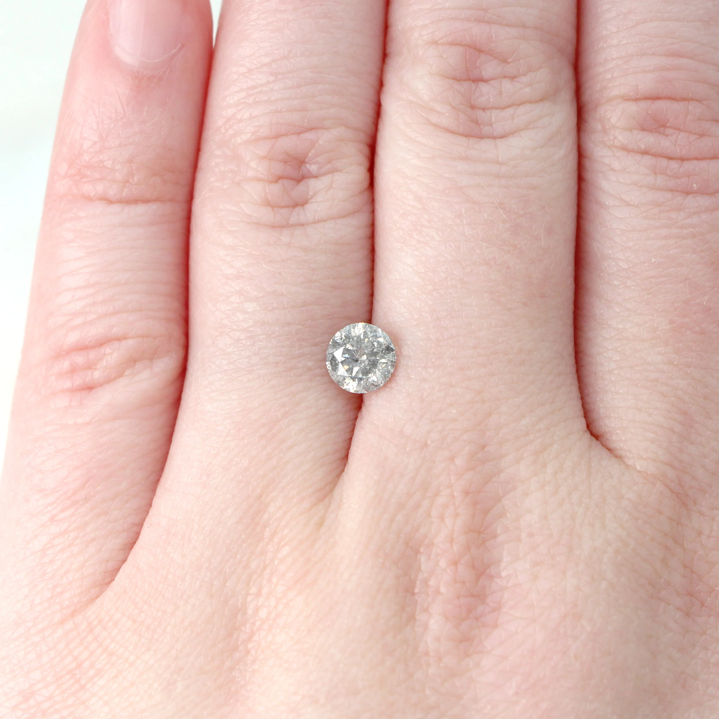 0.92 Carat Round Gray Salt and Pepper Diamond for Custom Work - Inventory Code SGRD092 - Image 2