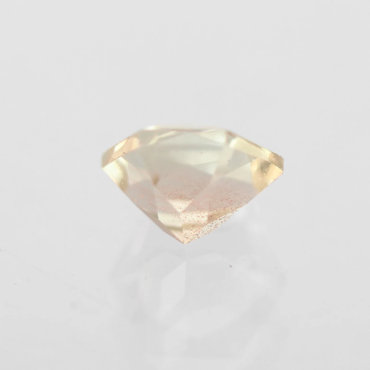 0.95 Carat Hexagon Sunstone- Inventory Code SUNHX95 - Image 3