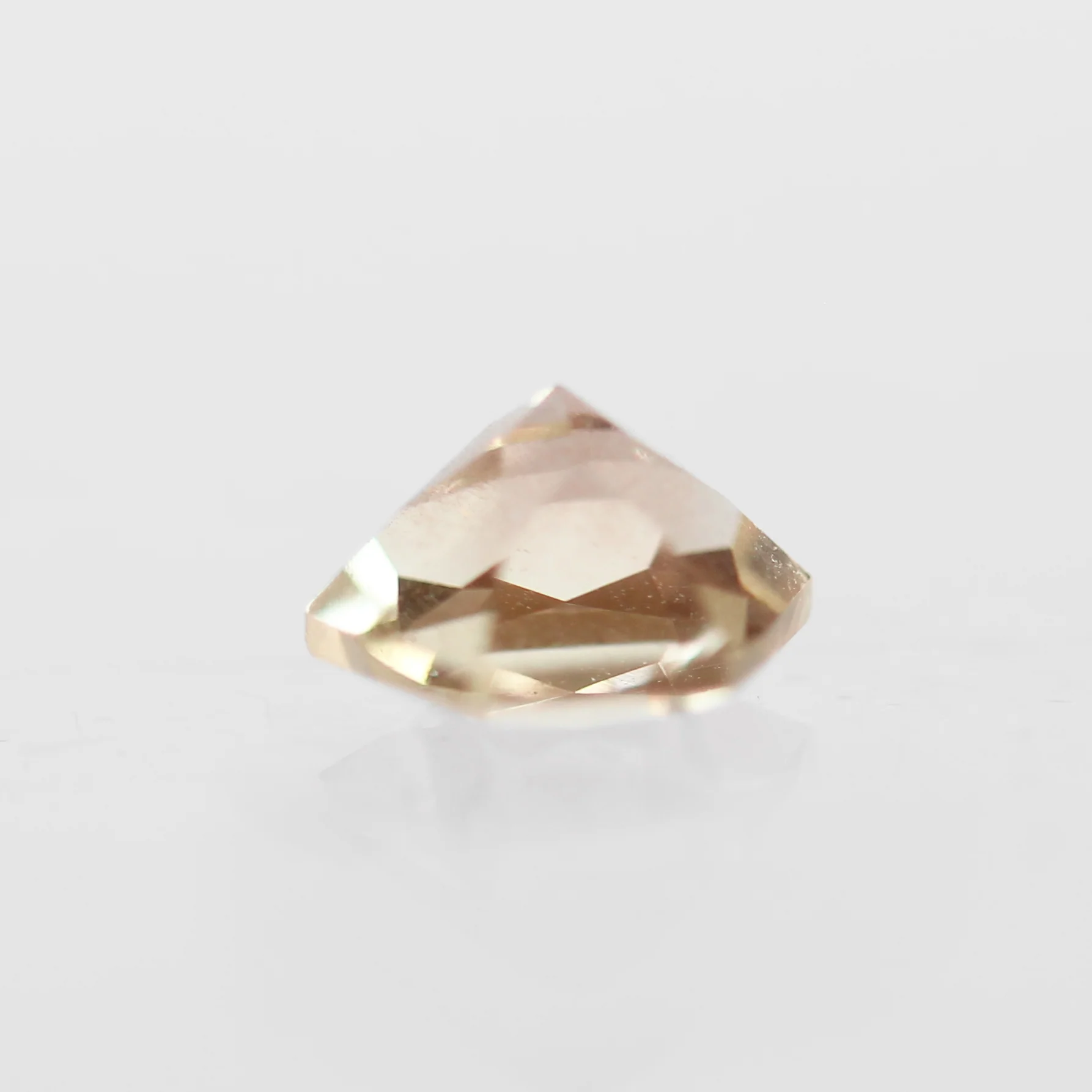 0.95 Carat Hexagon Sunstone- Inventory Code SUNHX95 - Image 4