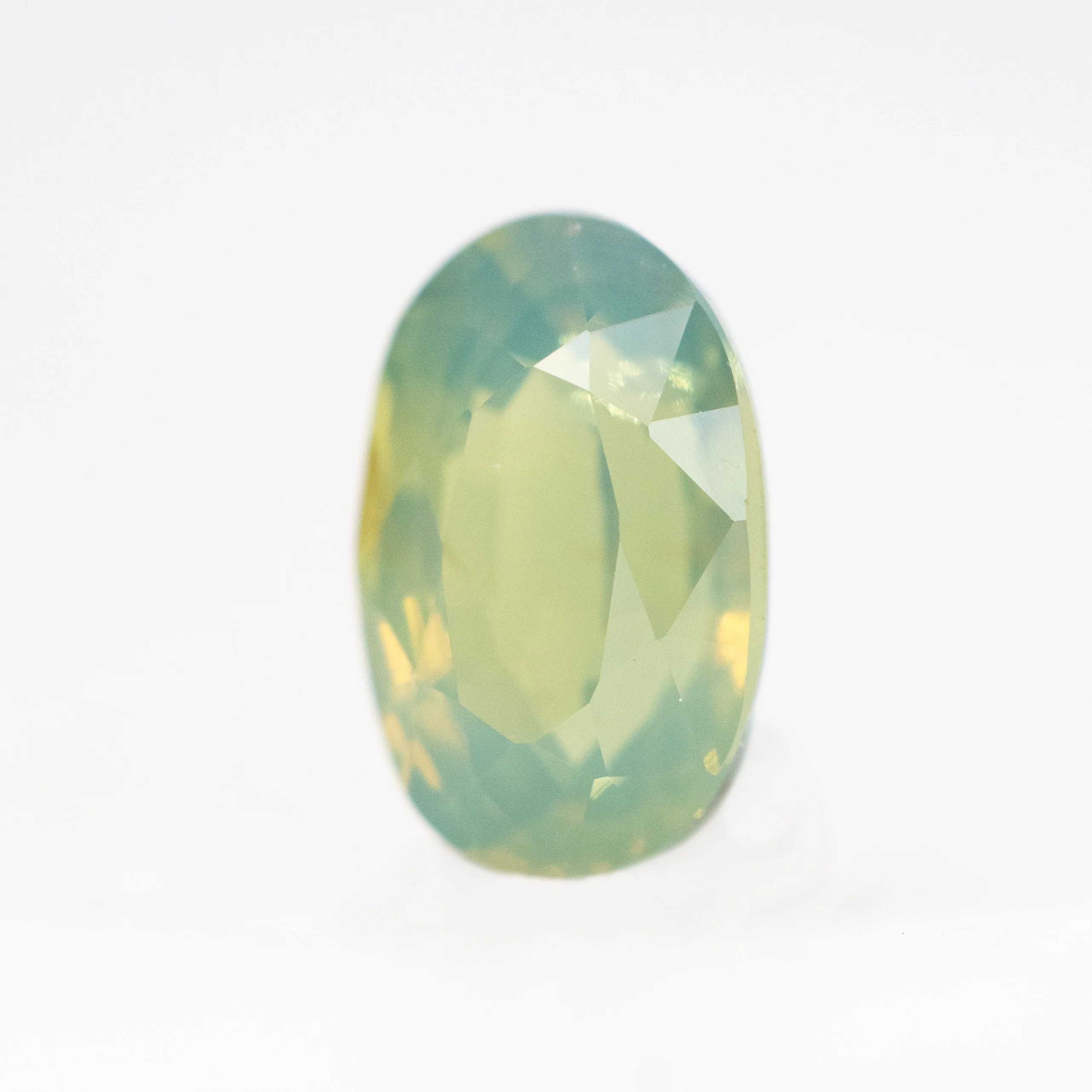 1.00 Carat Golden Teal Oval Sapphire for Custom Work - Inventory Code YGOS100 - Image 3
