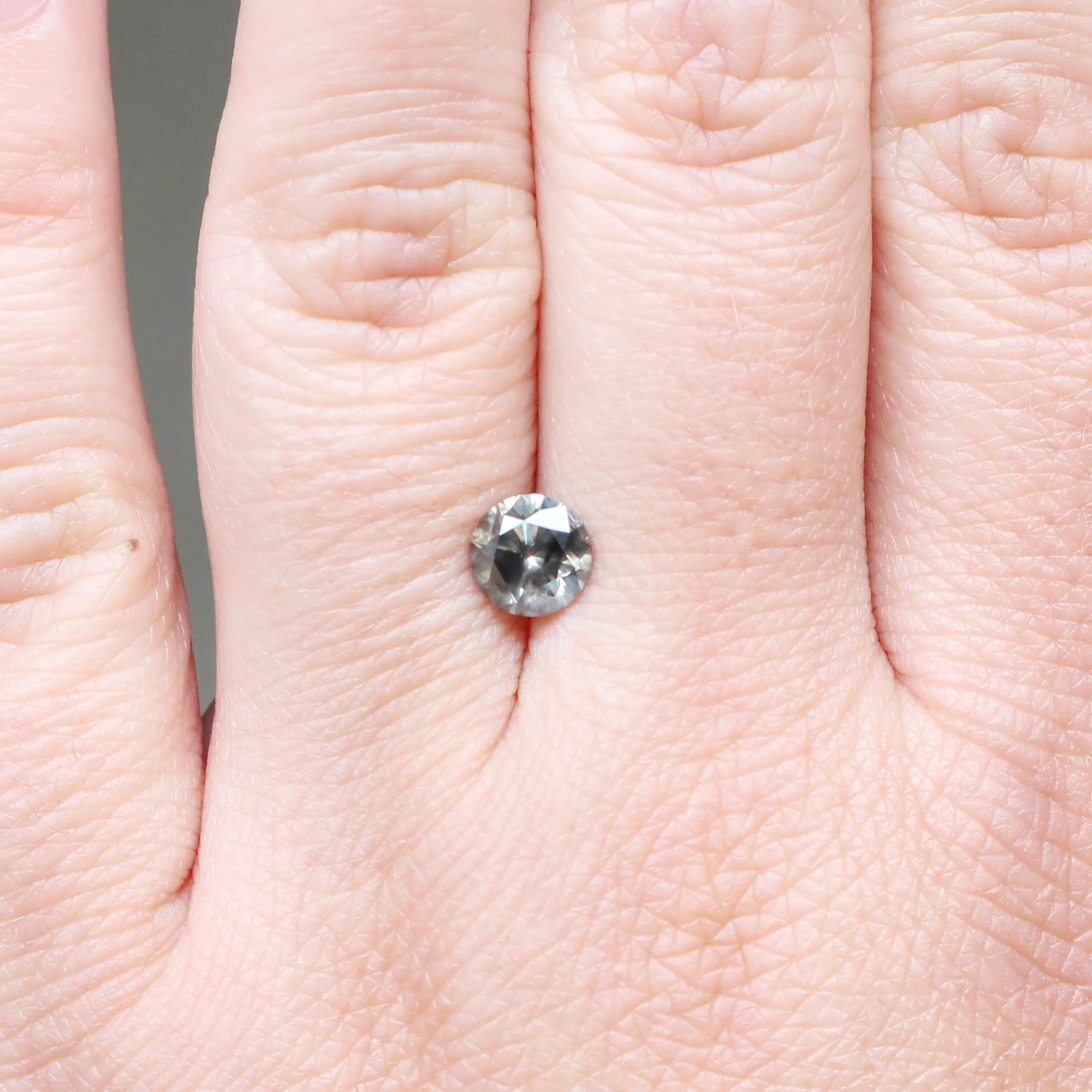 1.01 Carat Round Champagne Diamond for Custom Work - Inventory Code RRD101 - Image 7