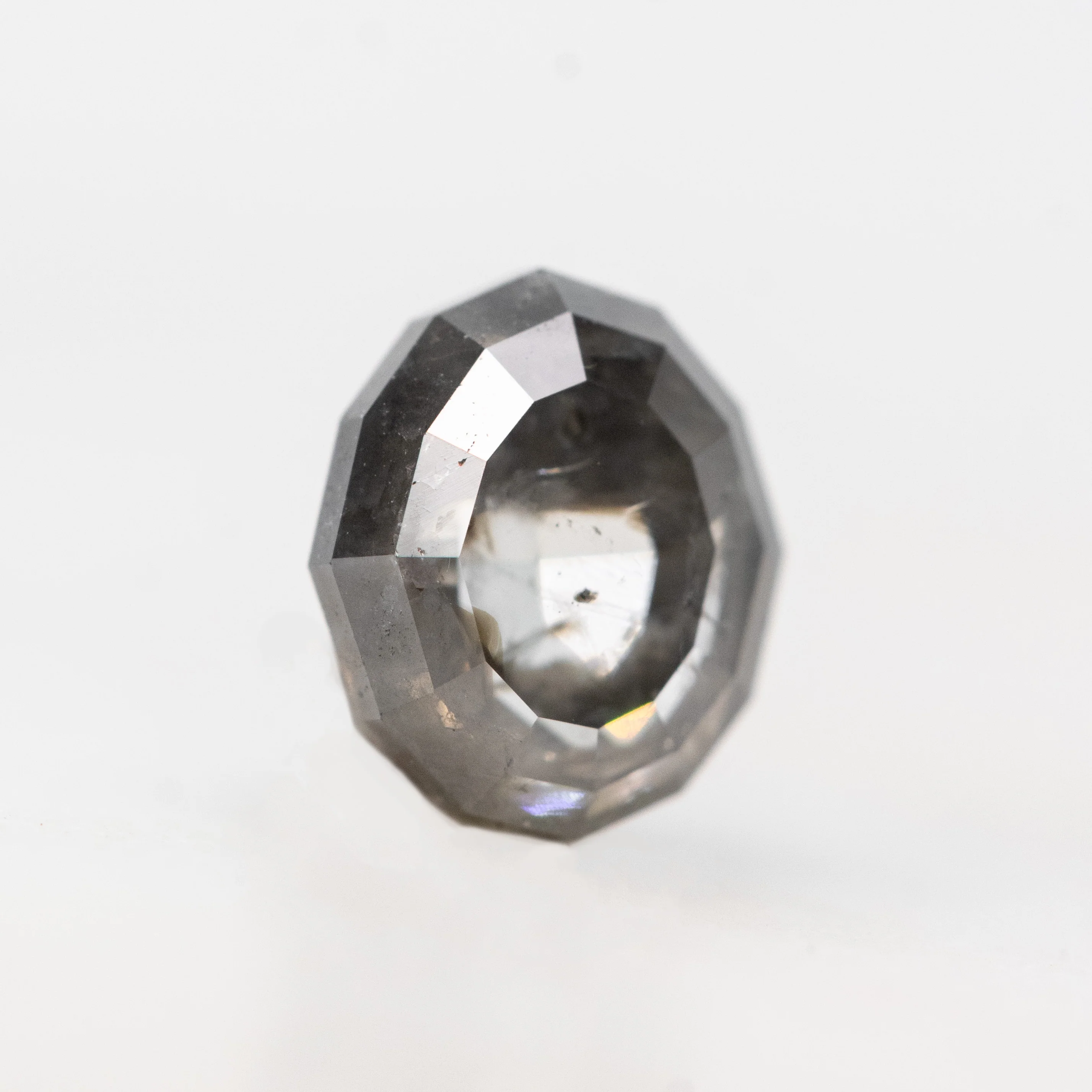 1.08 Carat Dark Gray Geometric Oval Salt and Pepper Diamond for Custom Work - Inventory Code DSGO108 - Image 3