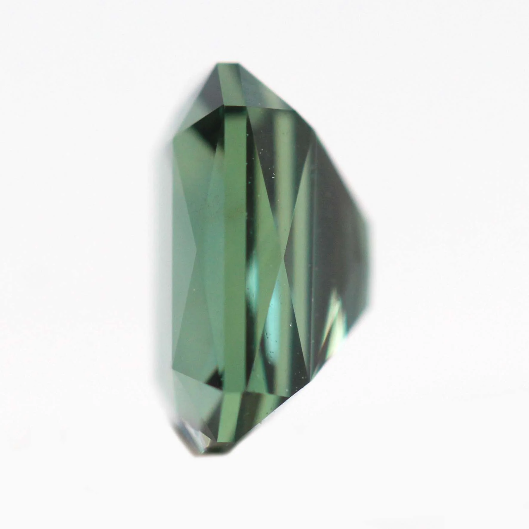 1.10 Carat Radiant Cut Green Sapphire for Custom Work - Inventory Code RGS110 - Image 5