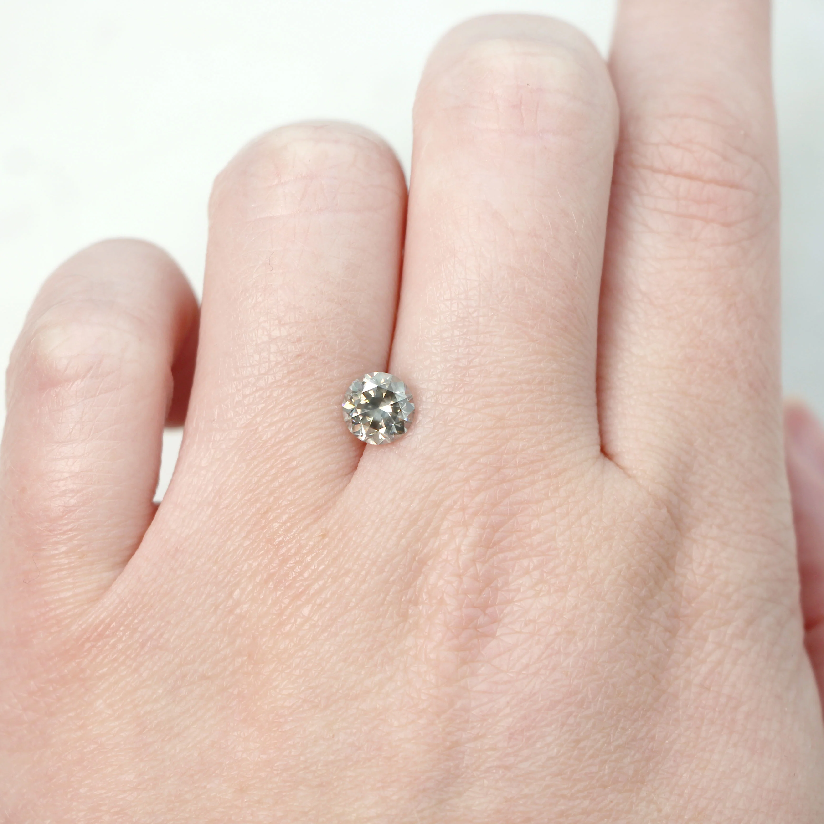1.18 Carat Round Champagne Gray Diamond for Custom Work - Inventory Code SCR118 - Image 2