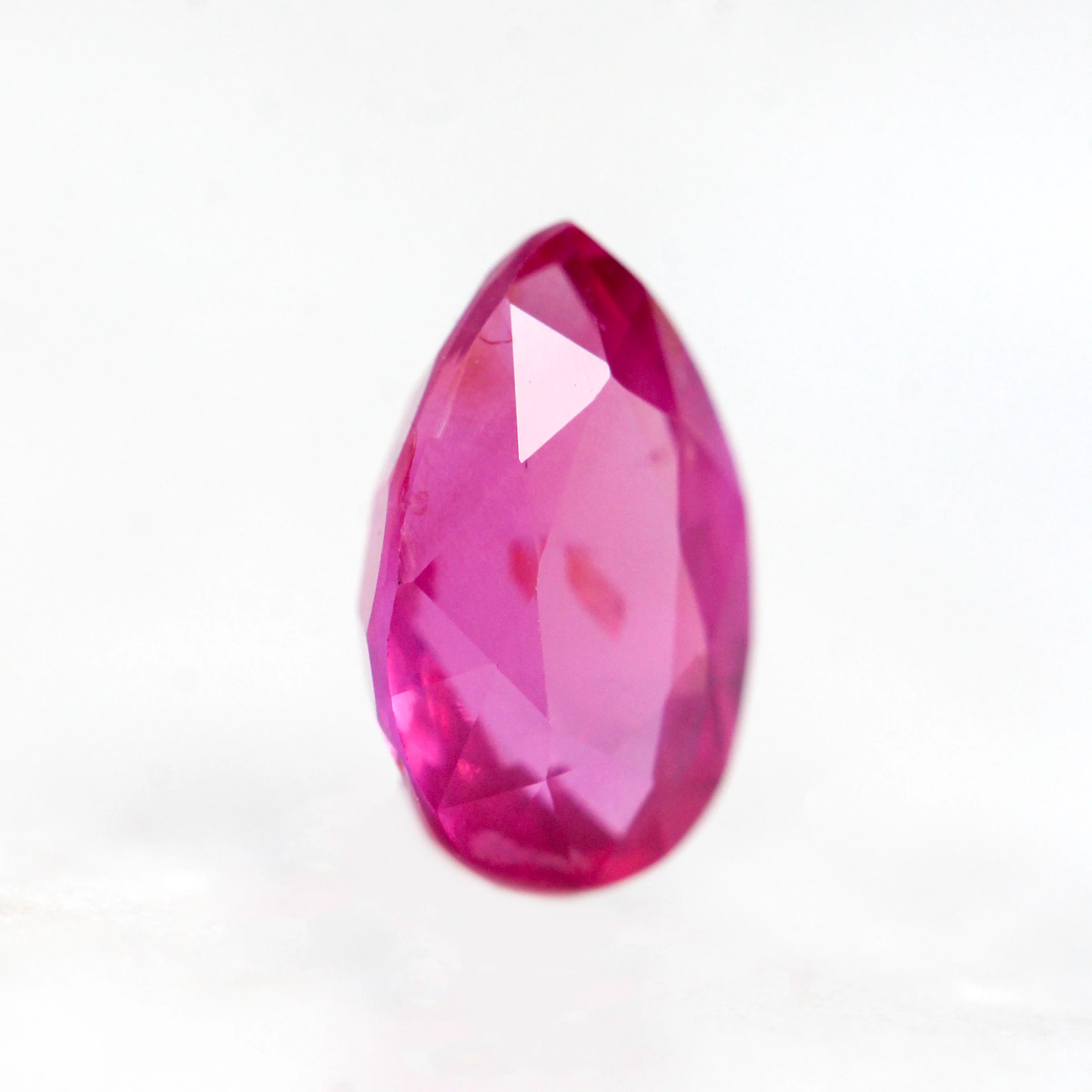 1.22 Carat Pink Pear Sapphire for Custom Work - Inventory Code PPS122 - Image 4