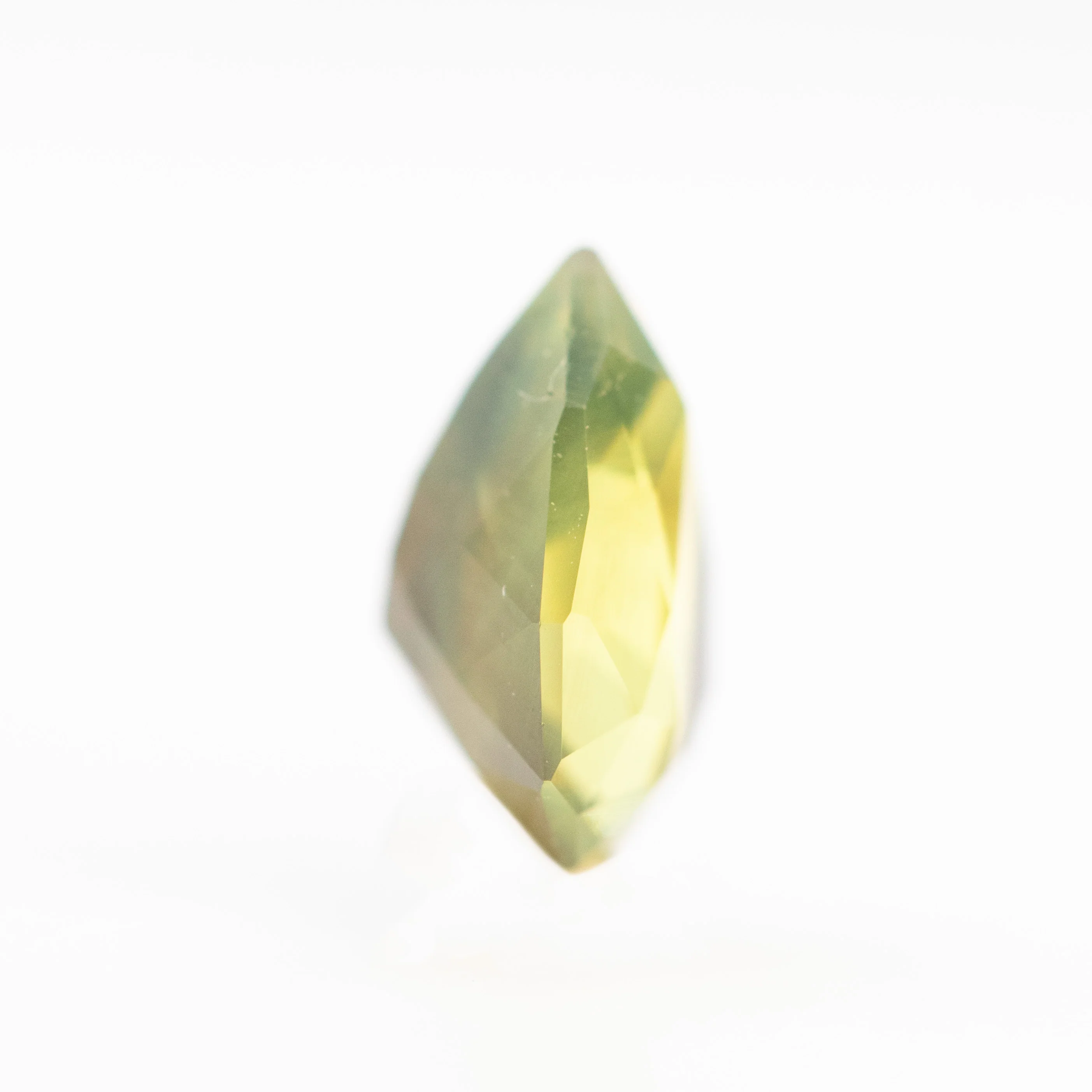 1.24 Carat Golden Geometric Pear Sapphire for Custom Work - Inventory Code GPS124 - Image 5