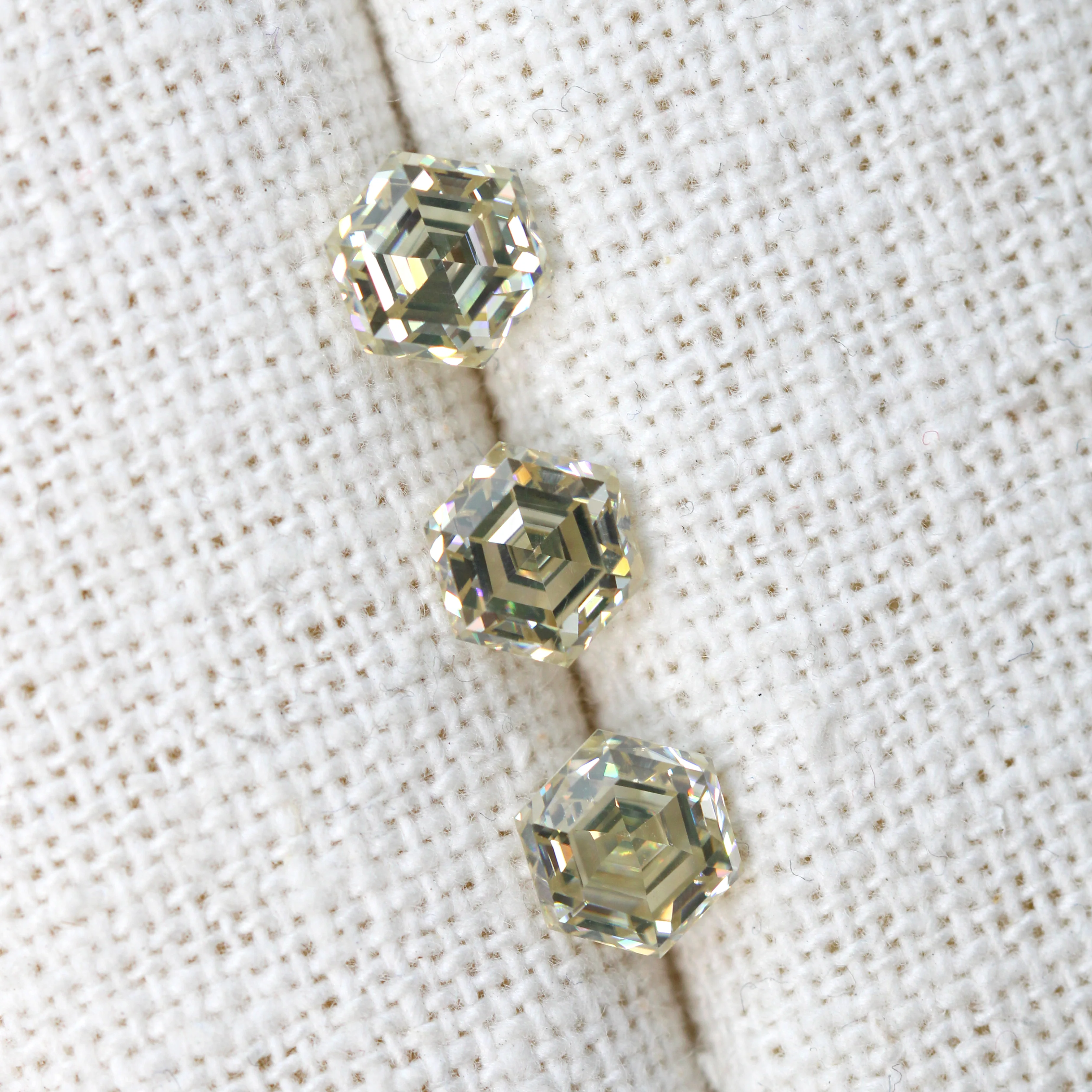 1.25 Carat Champagne Gold Hexagon Moissanite for Custom Work - Inventory Code HGM125 - Image 6