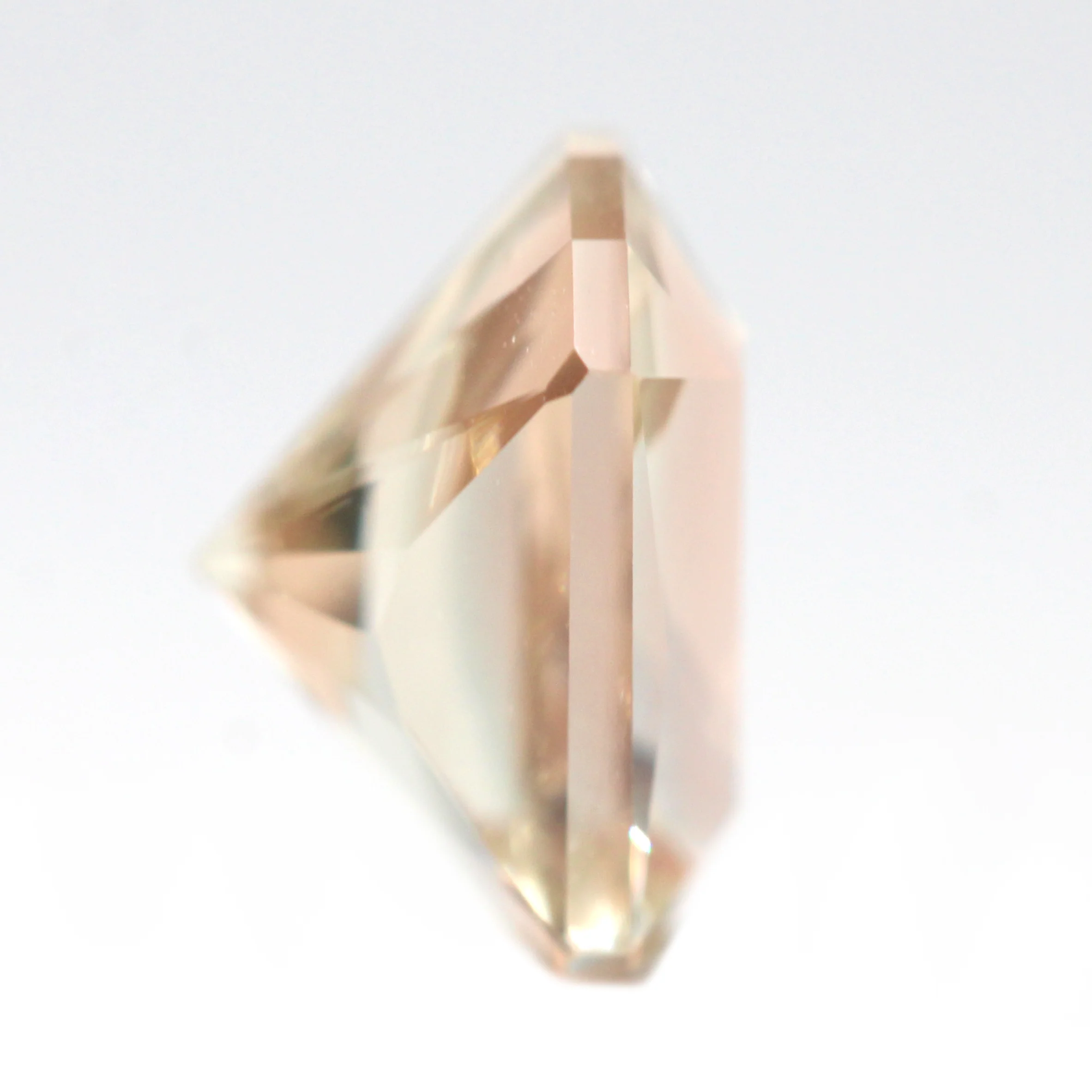 1.55 Carat Fancy Radiant Cut Oregon Sunstone for Custom Work - Inventory Code RSUN155 - Image 5
