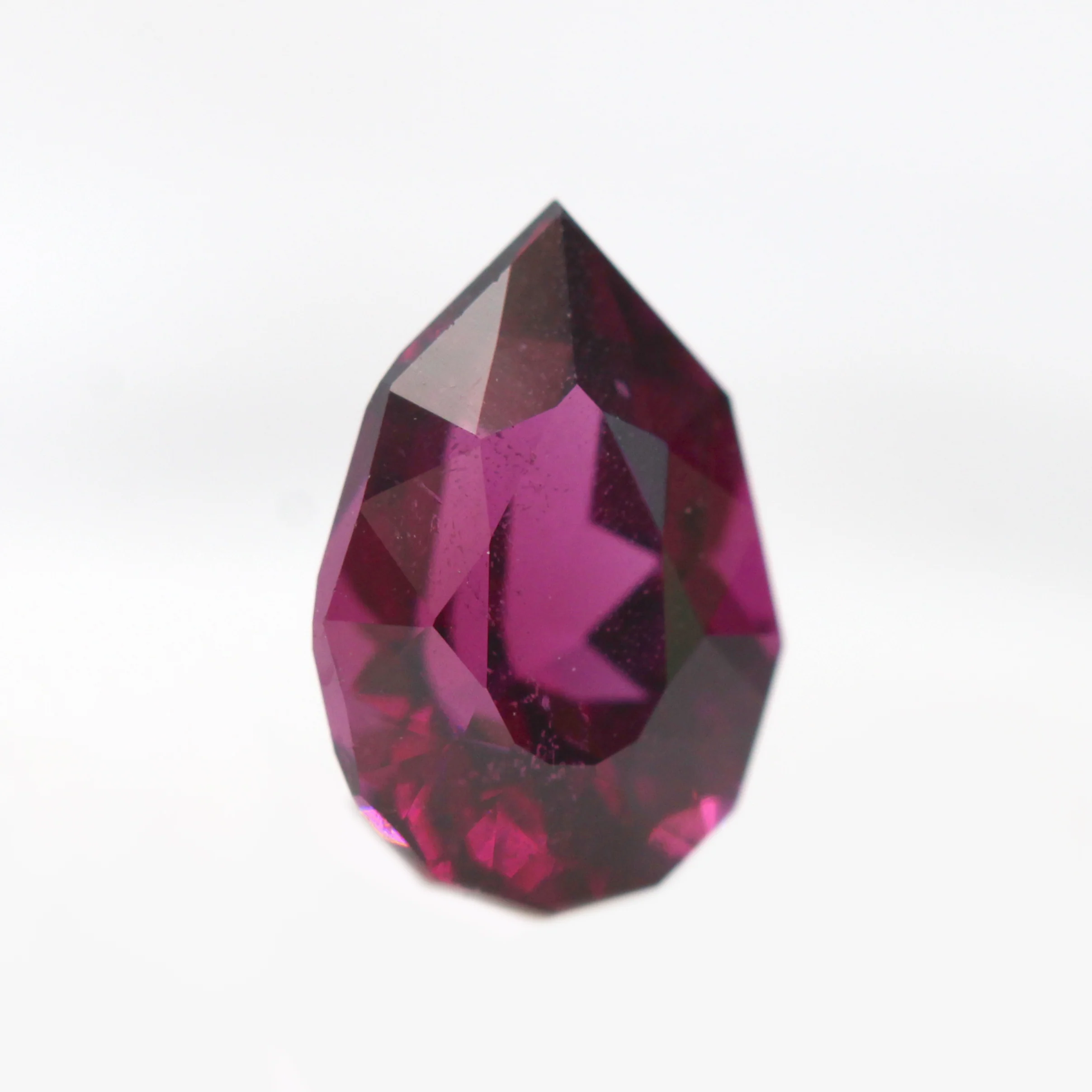 1.74 Carat Fancy Geometric Cut Pear Garnet for Custom Work - Inventory Code FPG174 - Image 3