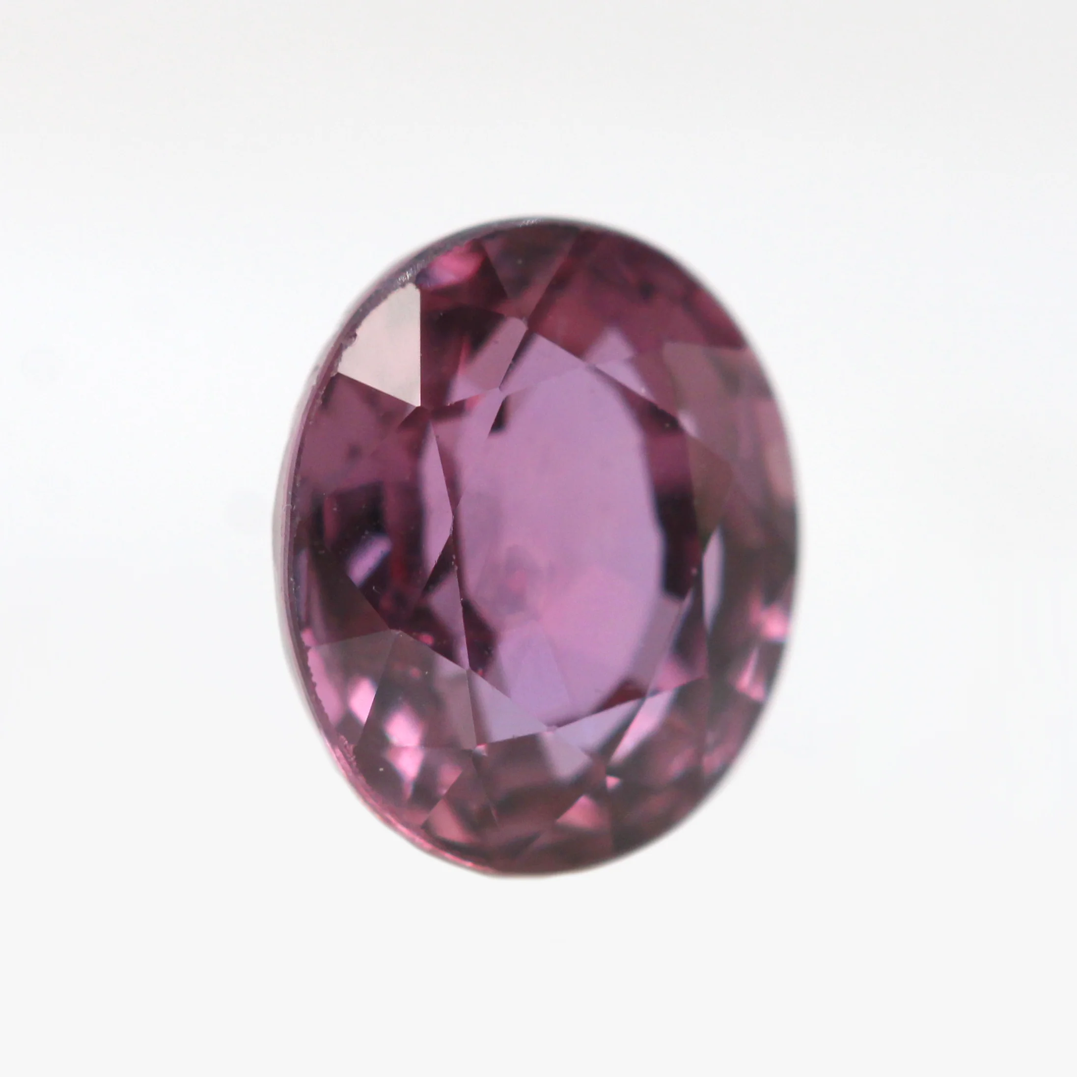 1.79 Carat Magenta Oval Madagascar Sapphire for Custom Work - Inventory Code POS179 - Image 4