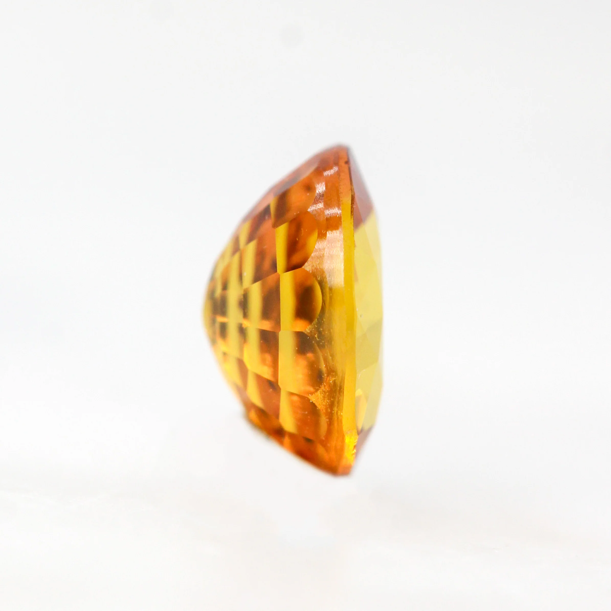 1.87 Carat Orange Oval Sapphire for Custom Work - Inventory Code OOS187 - Image 5