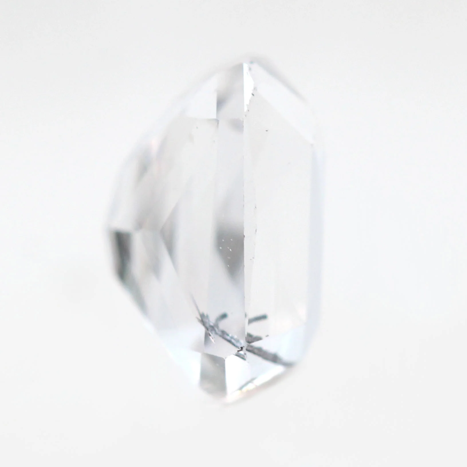 1.90 Carat Radiant Cut Clear Sapphire for Custom Work - Inventory Code CRS19 - Image 4