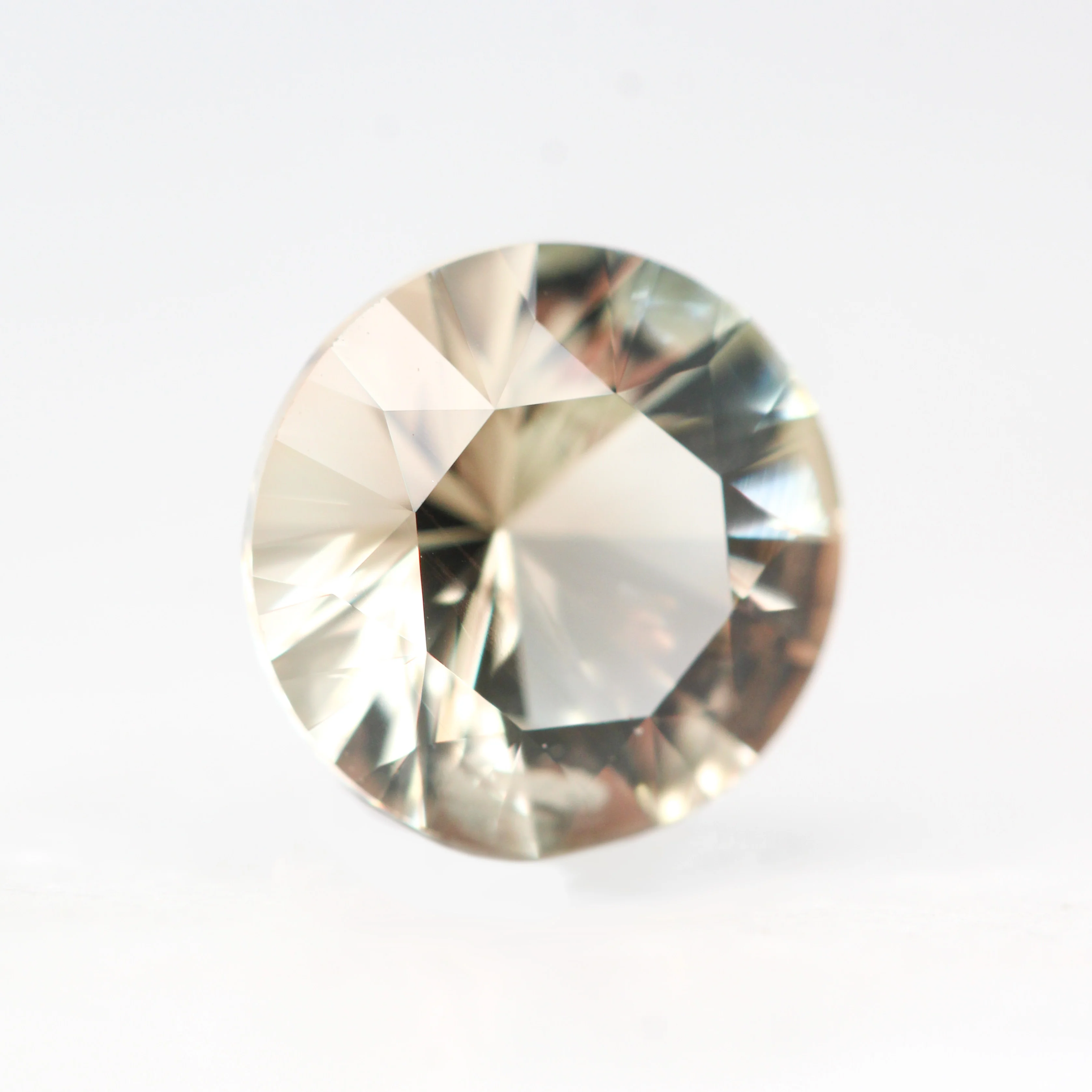1.90 Carat Round Sunstone for Custom Work - Inventory Code RSS190 - Image 4