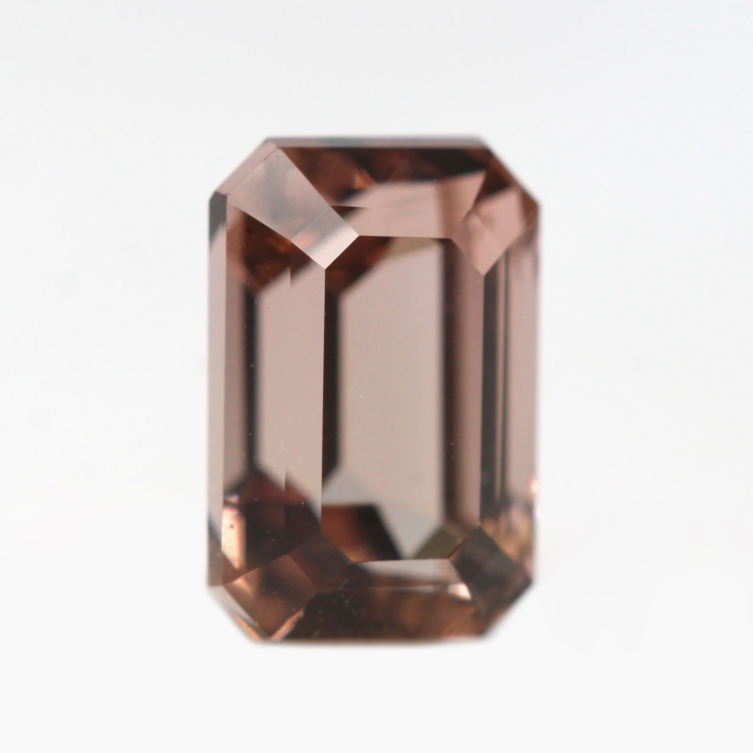 1.94 Carat Emerald Cut Champagne Brown Zircon for Custom Work - Inventory Code EOZ194 - Image 3
