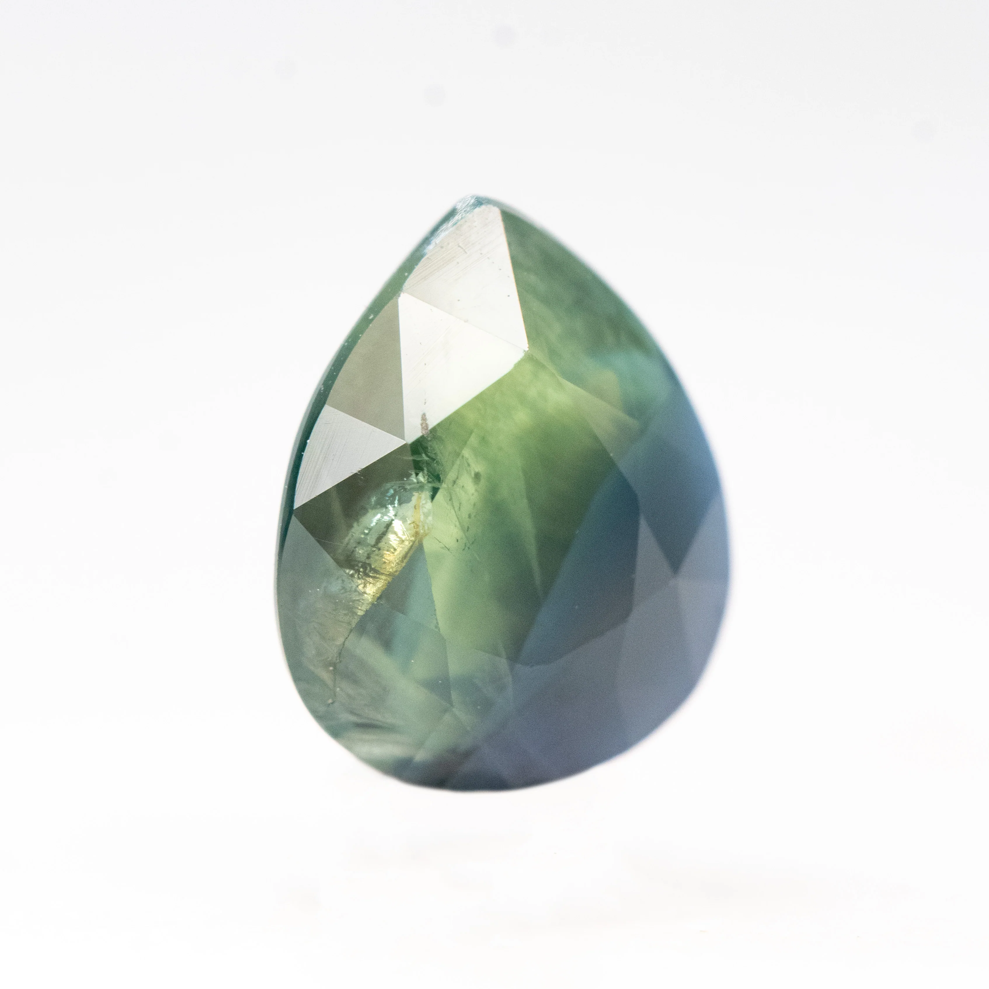 2.01 Carat Bicolor Blue and Green Pear Sapphire for Custom Work - Inventory Code BTPS201 - Image 4