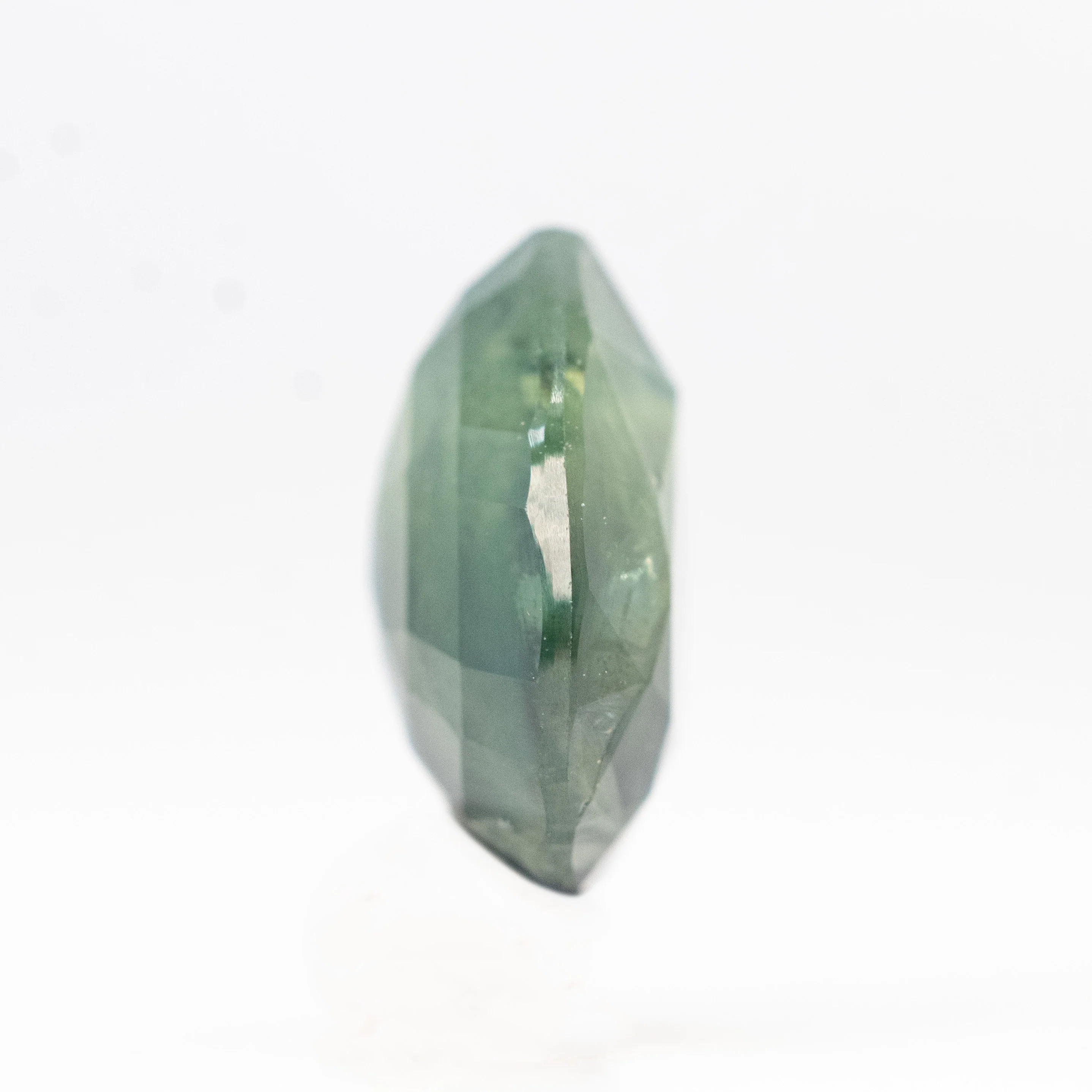 2.01 Carat Bicolor Blue and Green Pear Sapphire for Custom Work - Inventory Code BTPS201 - Image 5