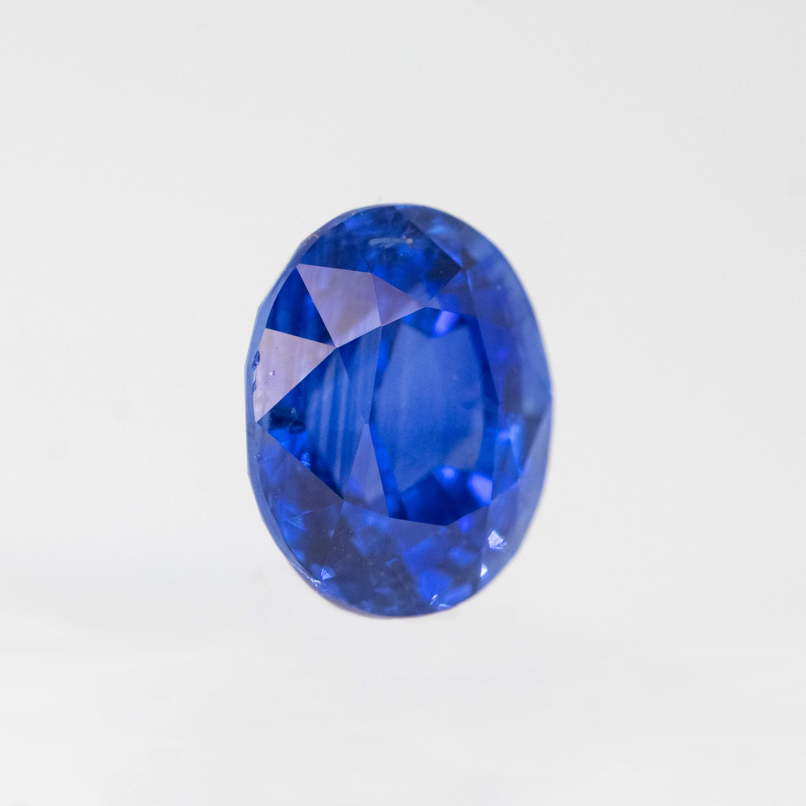 2.02 Carat Cobalt Blue Oval Sapphire for Custom Work - Inventory Code CBOS202 - Image 4