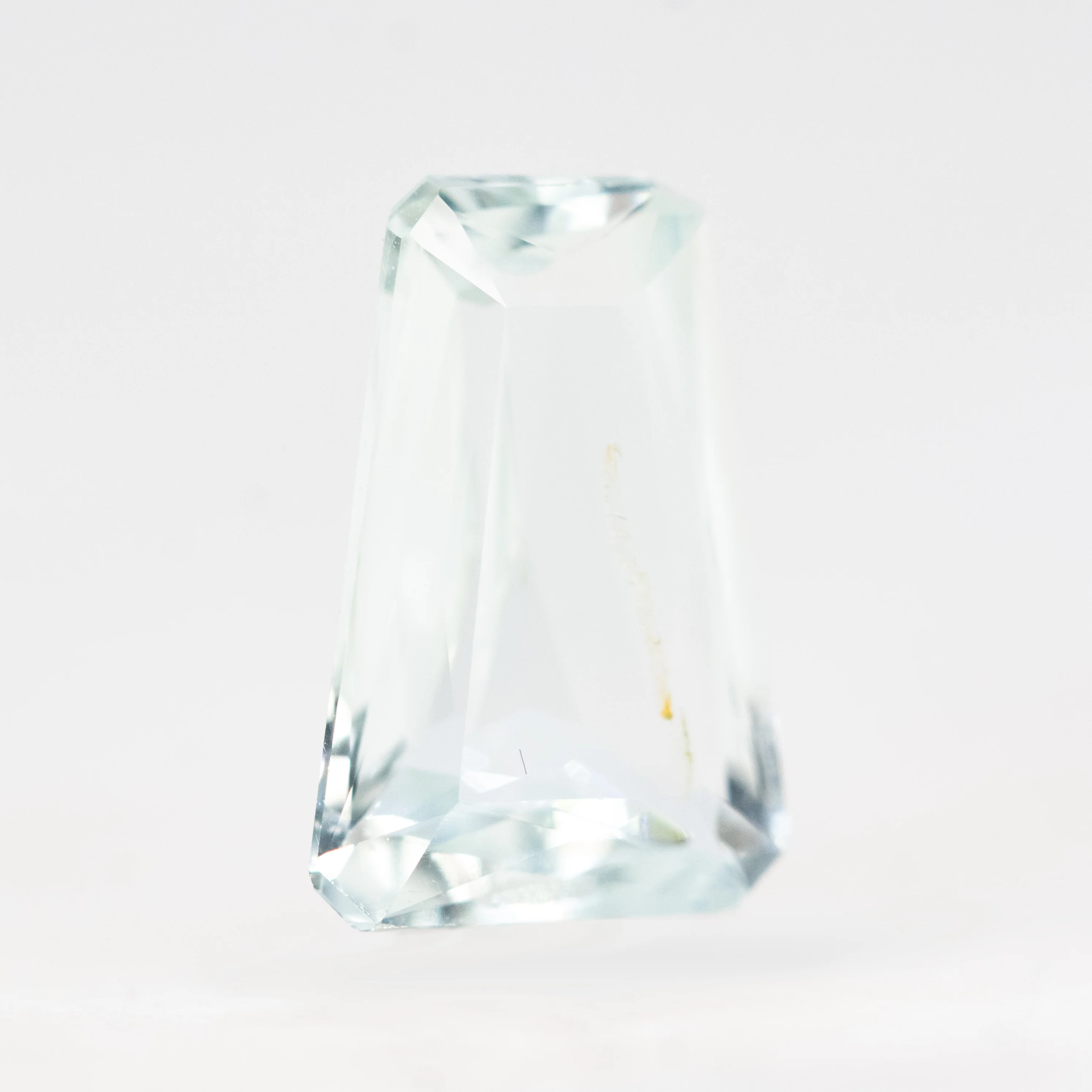 2.07 Carat Clear Trapezoid Aquamarine for Custom Work - Inventory Code CTA207 - Image 4