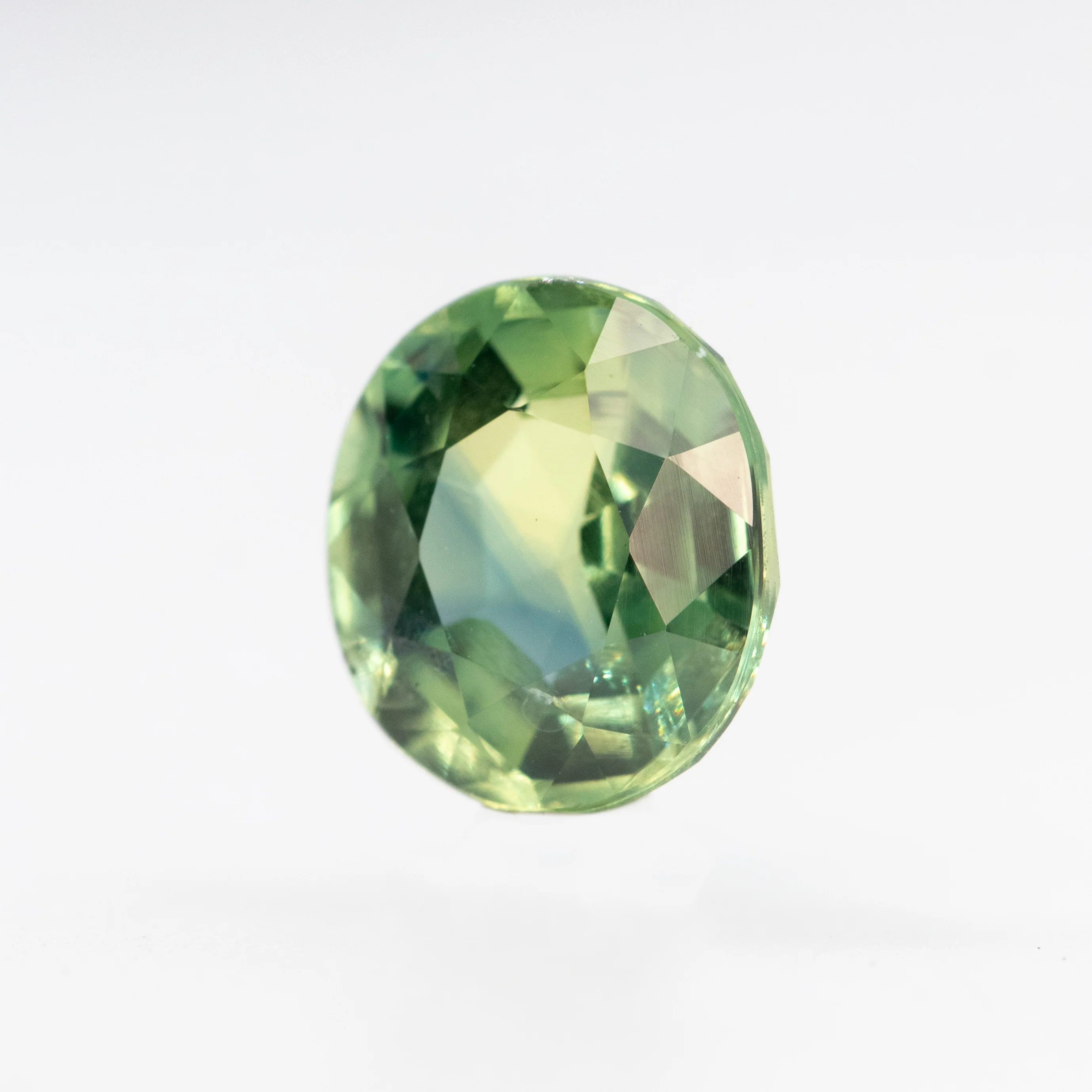 2.18 Carat Yellow-Green Oval Sapphire for Custom Work - Inventory Code MCOS218 - Image 3