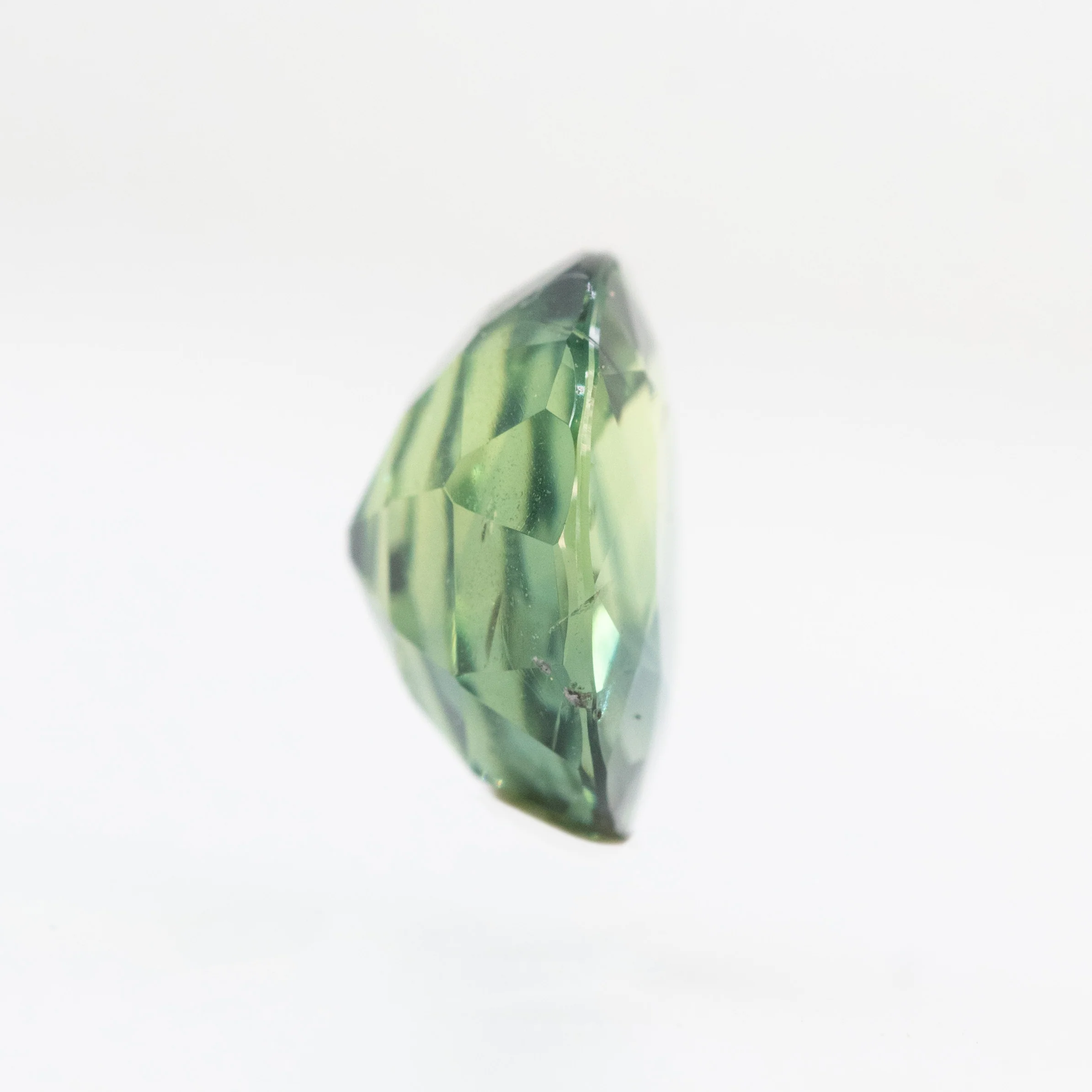 2.18 Carat Yellow-Green Oval Sapphire for Custom Work - Inventory Code MCOS218 - Image 5