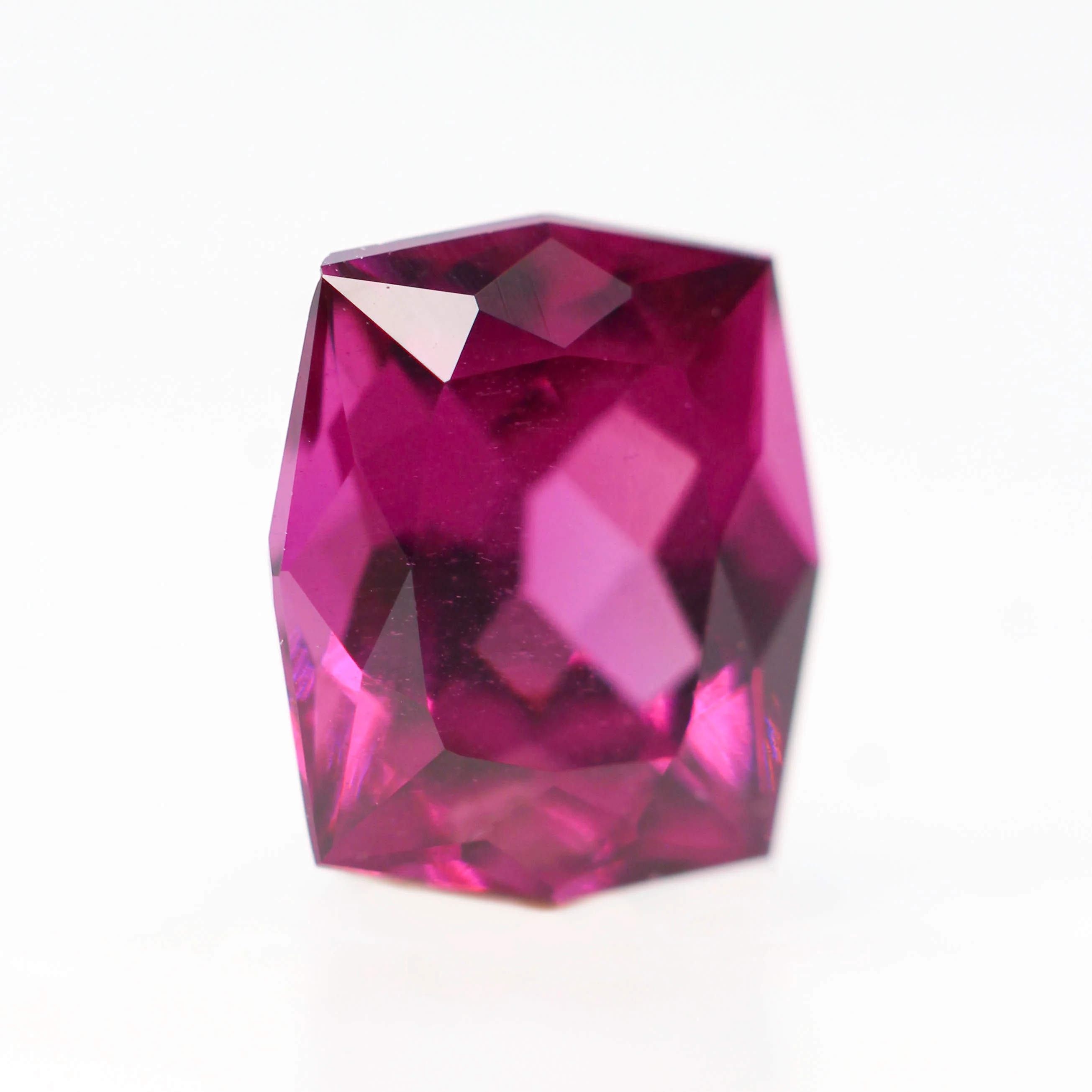 2.28 Carat Geometric Fancy Cushion Cut Rhodolite Garnet for Custom Work - Inventory Code FCG228 - Image 4