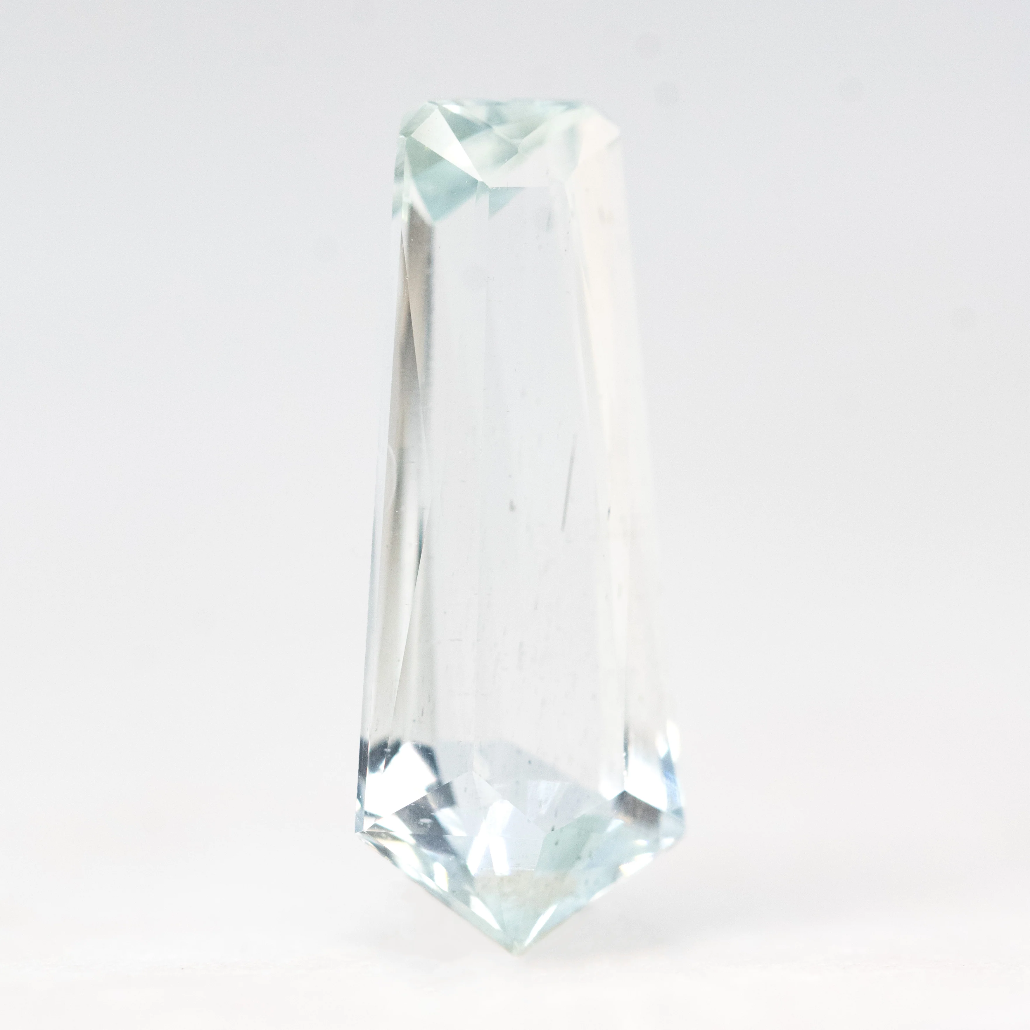 2.49 Carat Shield Cut Aquamarine for Custom Work - Inventory Code CSA249 - Image 4