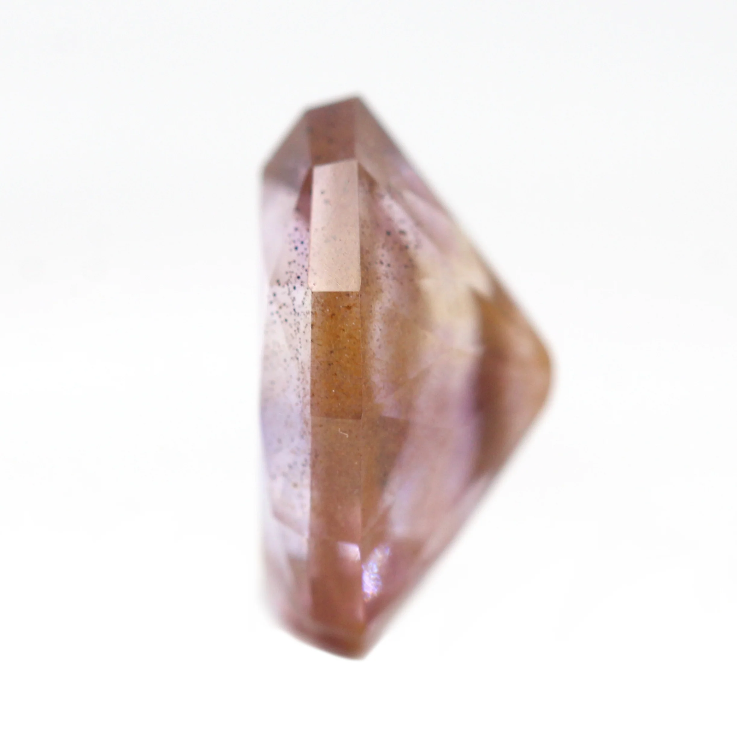 2.55 Carat Geometric Oval Melody Quartz for Custom Work - Inventory Code OMQ255 - Image 5