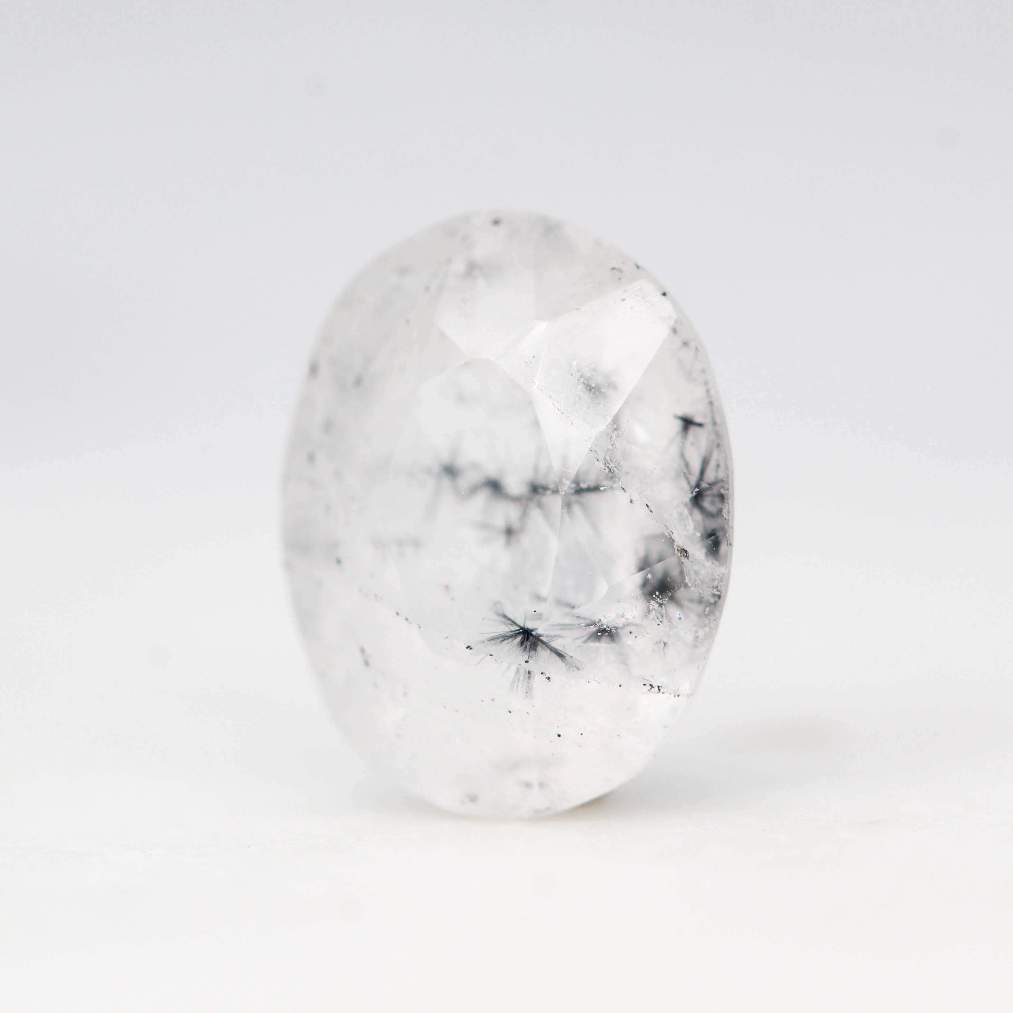 2.65 Carat Hollandite Star Quartz for Custom Work - Inventory Code OSQ265 - Image 4