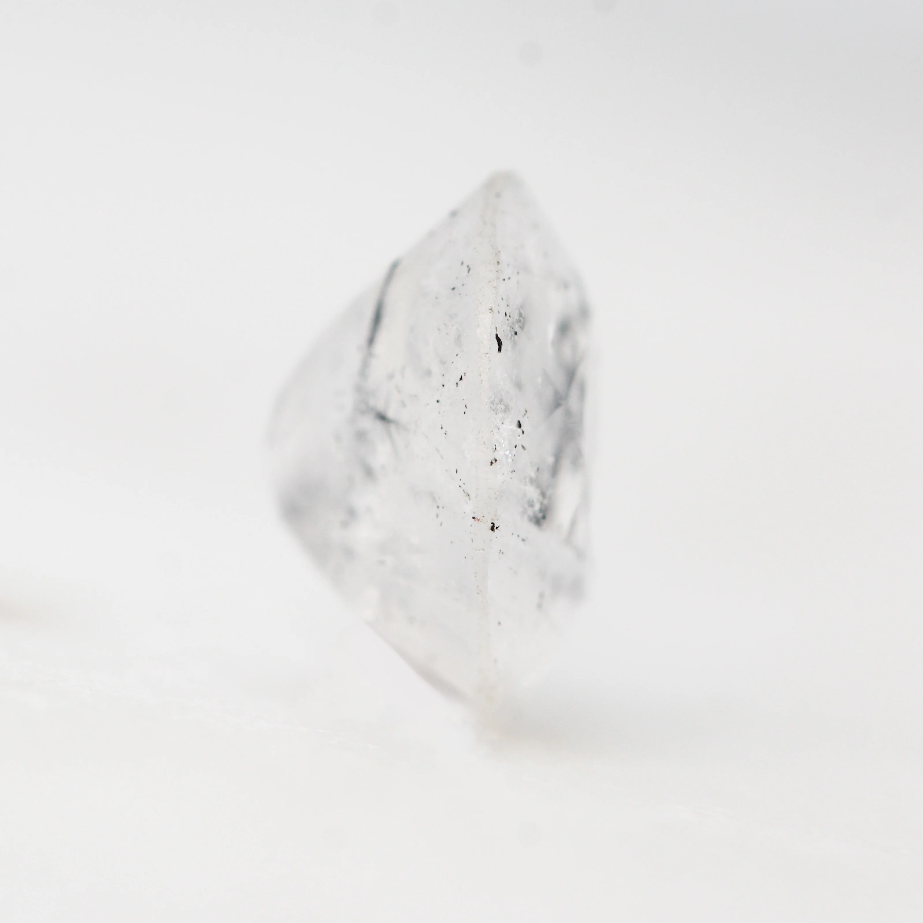 2.65 Carat Hollandite Star Quartz for Custom Work - Inventory Code OSQ265 - Image 5