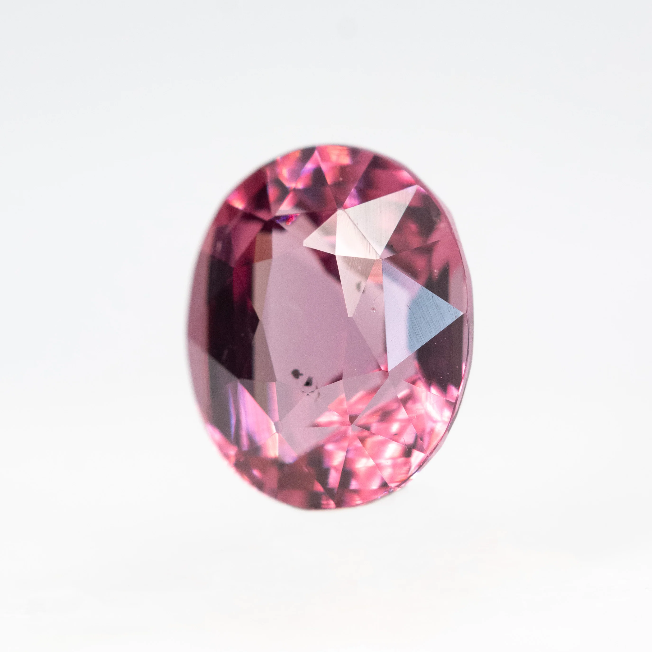 2.75 Carat Light Burgundy Oval Garnet for Custom Work - Inventory Code BOG275 - Image 3