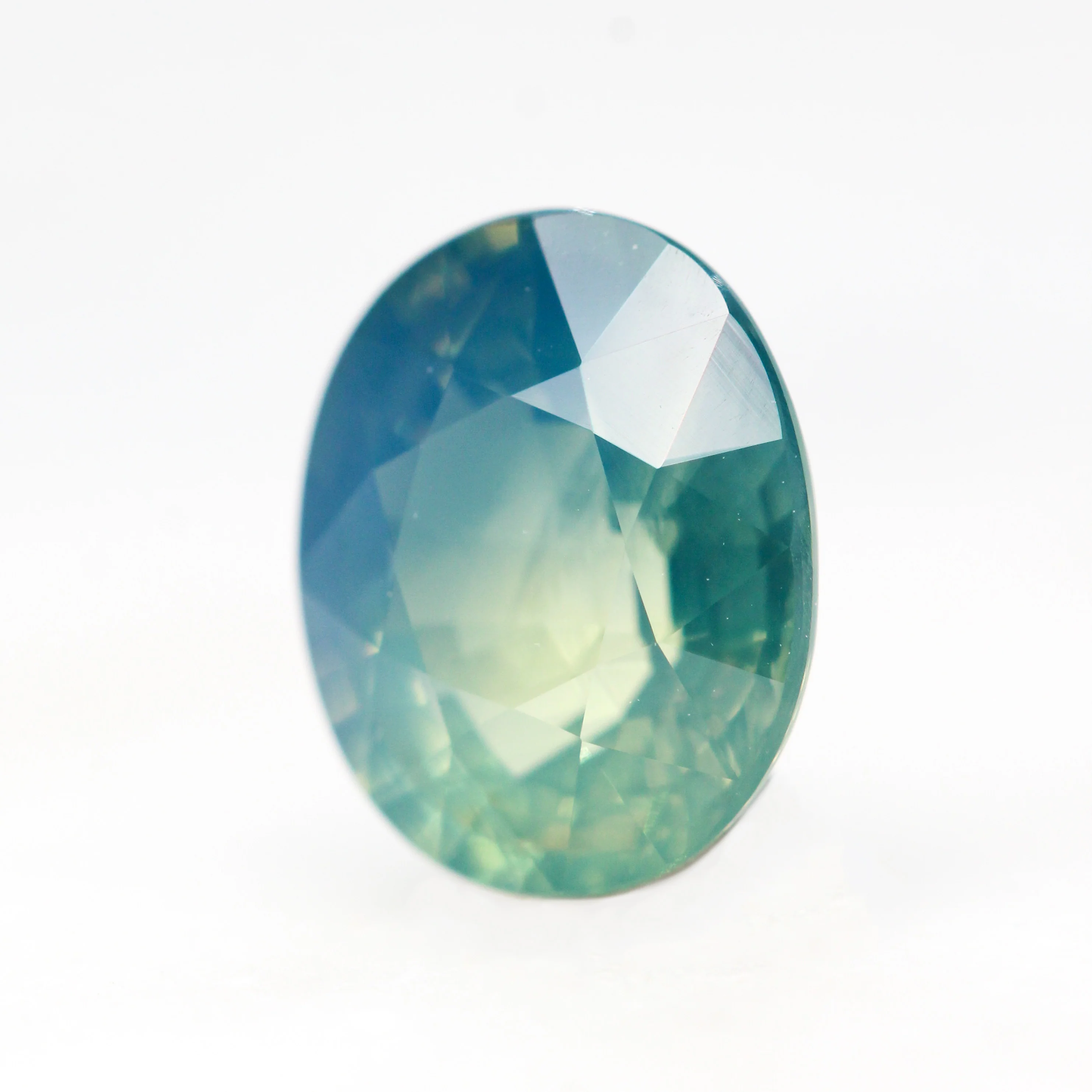 3.05 Carat Multicolor Opalescent Oval Sapphire for Custom Work - Inventory Code MCOS305 - Image 3