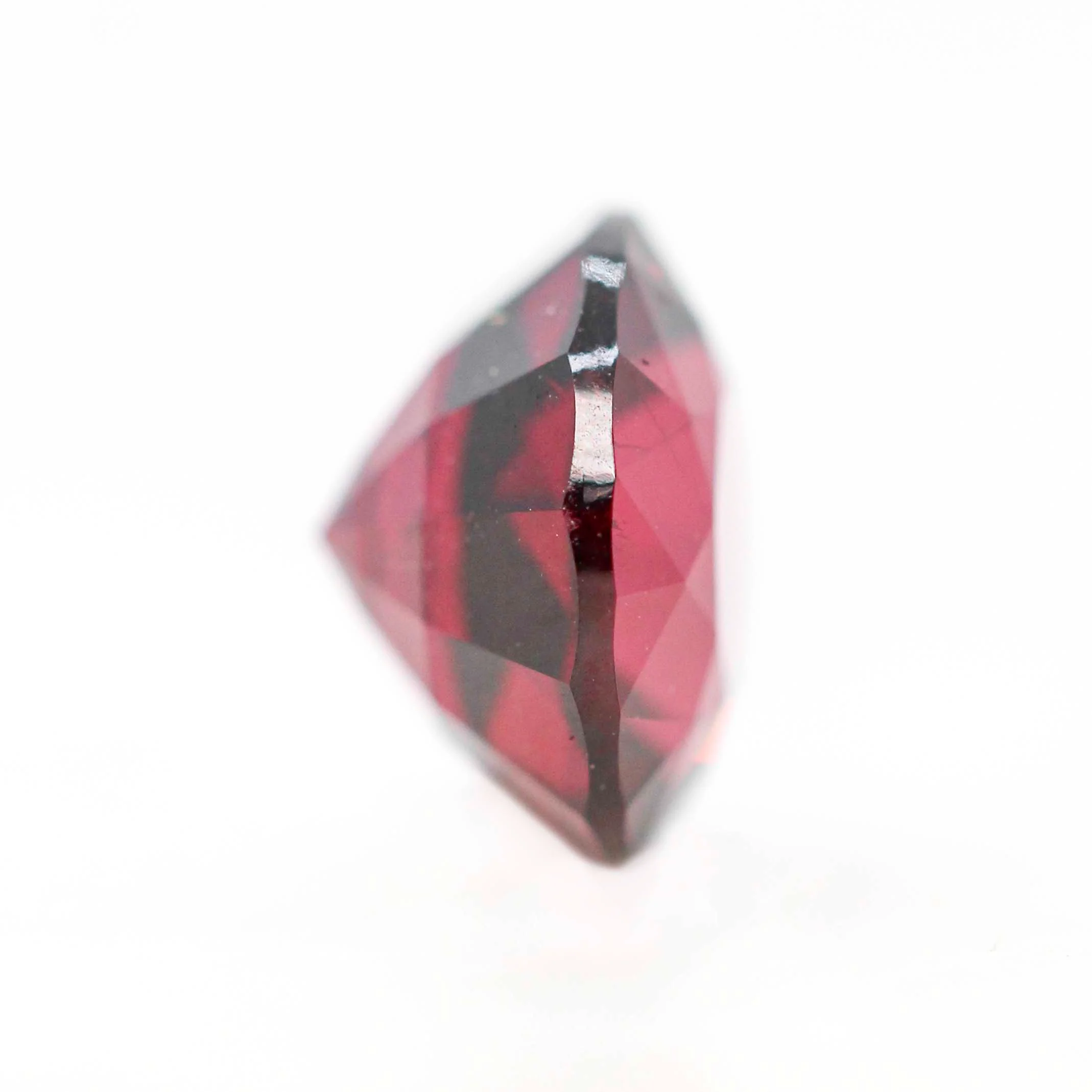 3.05 Carat Round Rhodolite Garnet for Custom Work - Inventory Code RRG305 - Image 5