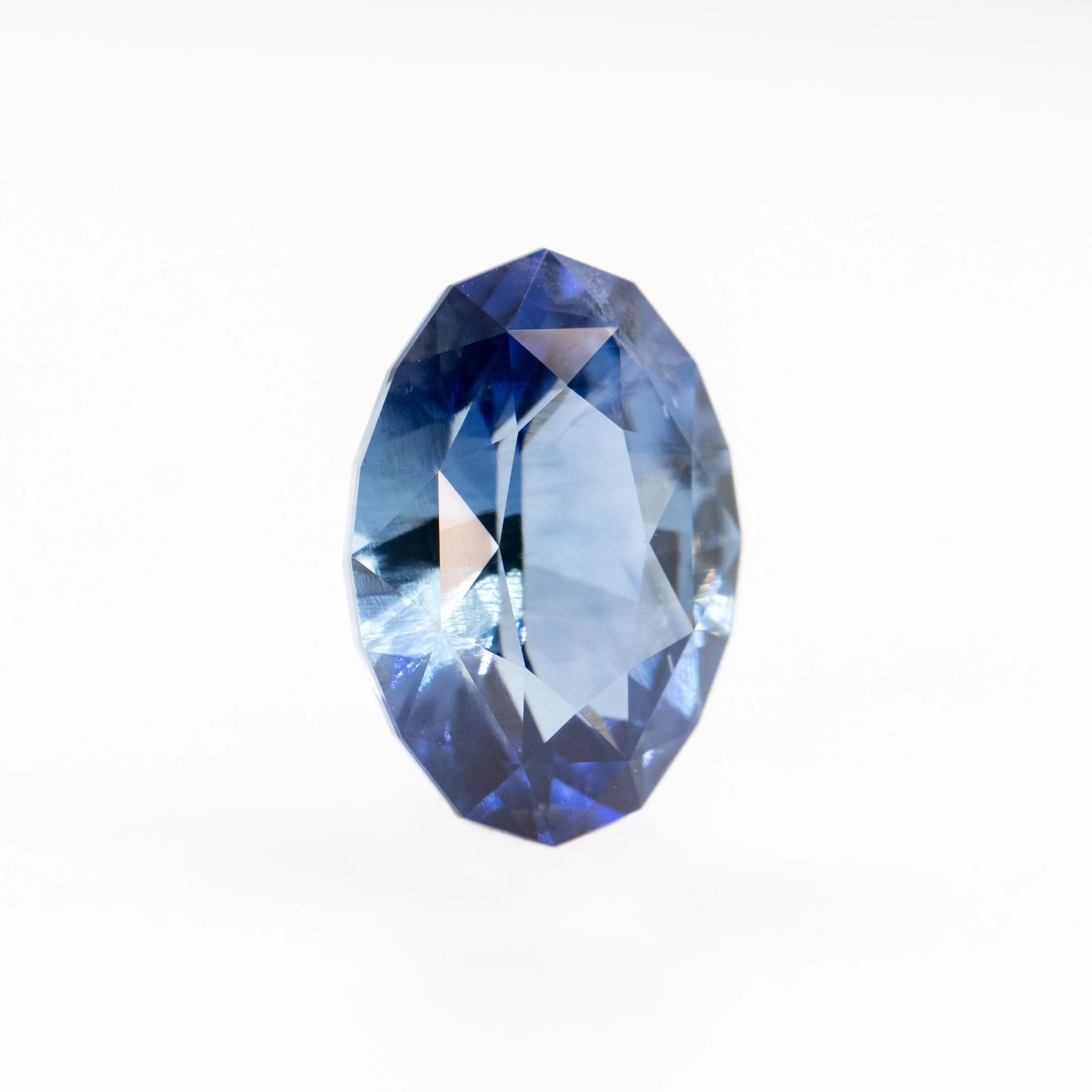 3.22 Carat Blue Geometric Oval Sapphire for Custom Work - Inventory Code BGOS322 - Image 5