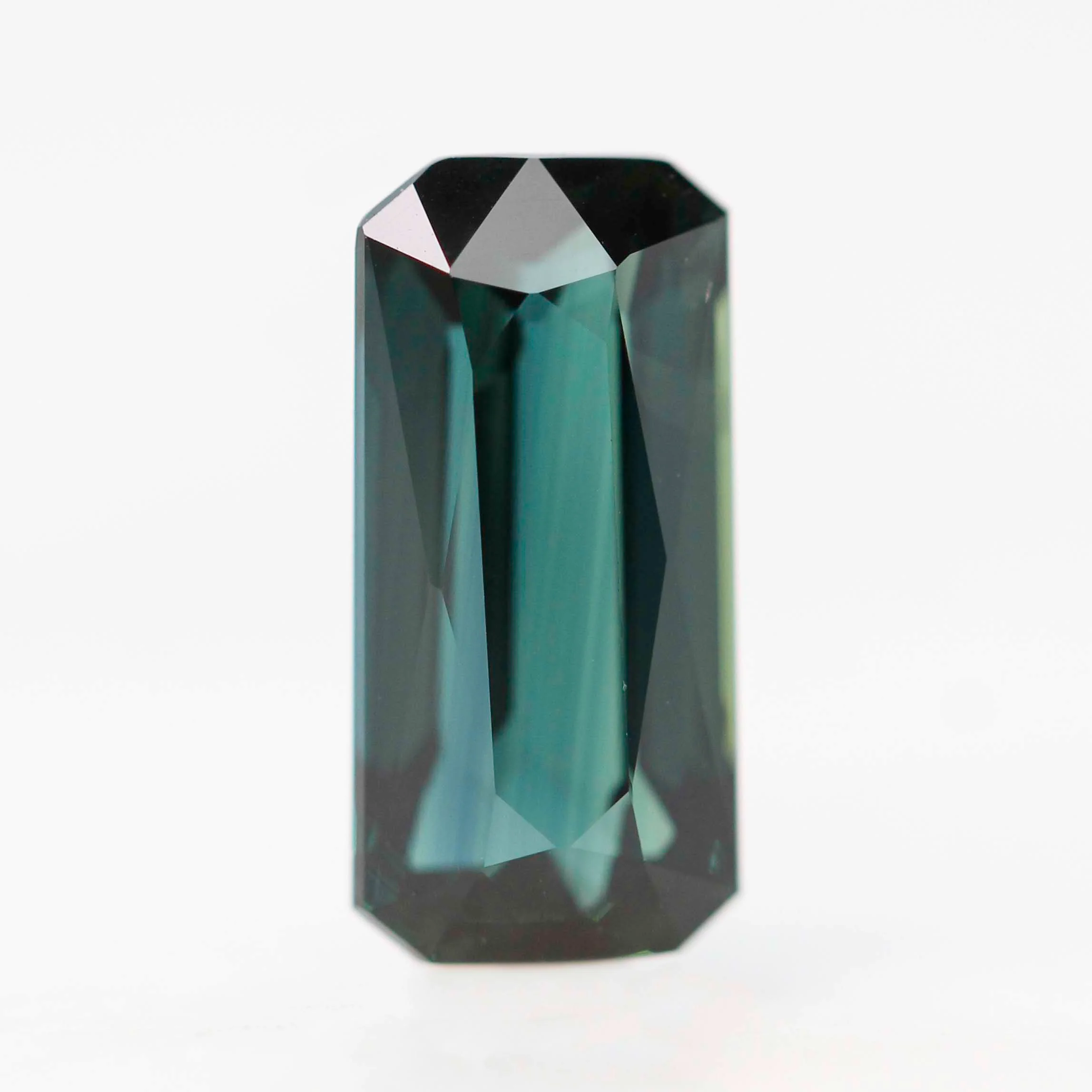3.39 Carat Teal Fancy Emerald Cut Sapphire for Custom Work - Inventory Code TAS339 - Image 4
