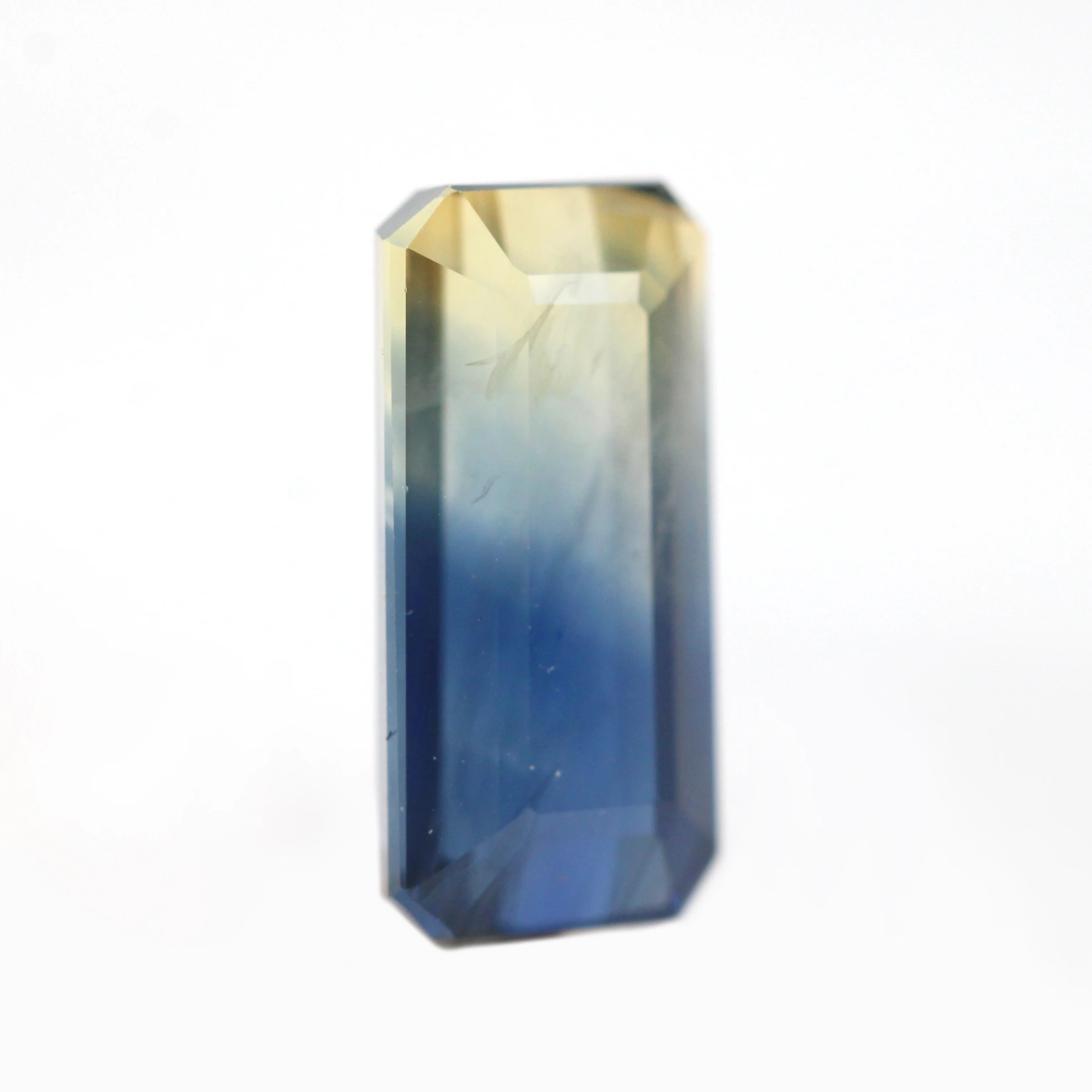 3.55 Carat Bicolor Blue & Yellow Emerald Cut Sapphire for Custom Work - Inventory Code EBYS355 - Image 4