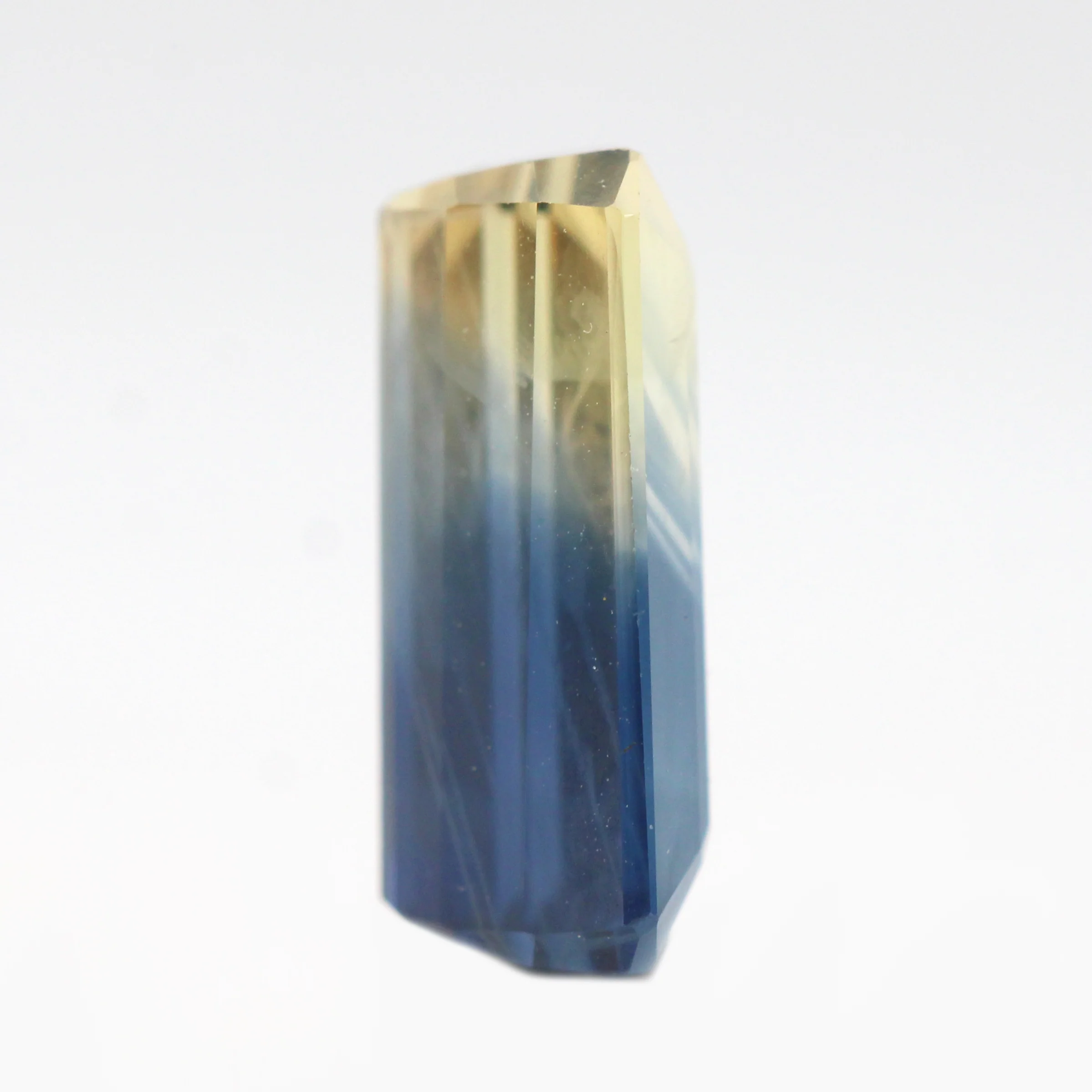 3.55 Carat Bicolor Blue & Yellow Emerald Cut Sapphire for Custom Work - Inventory Code EBYS355 - Image 5
