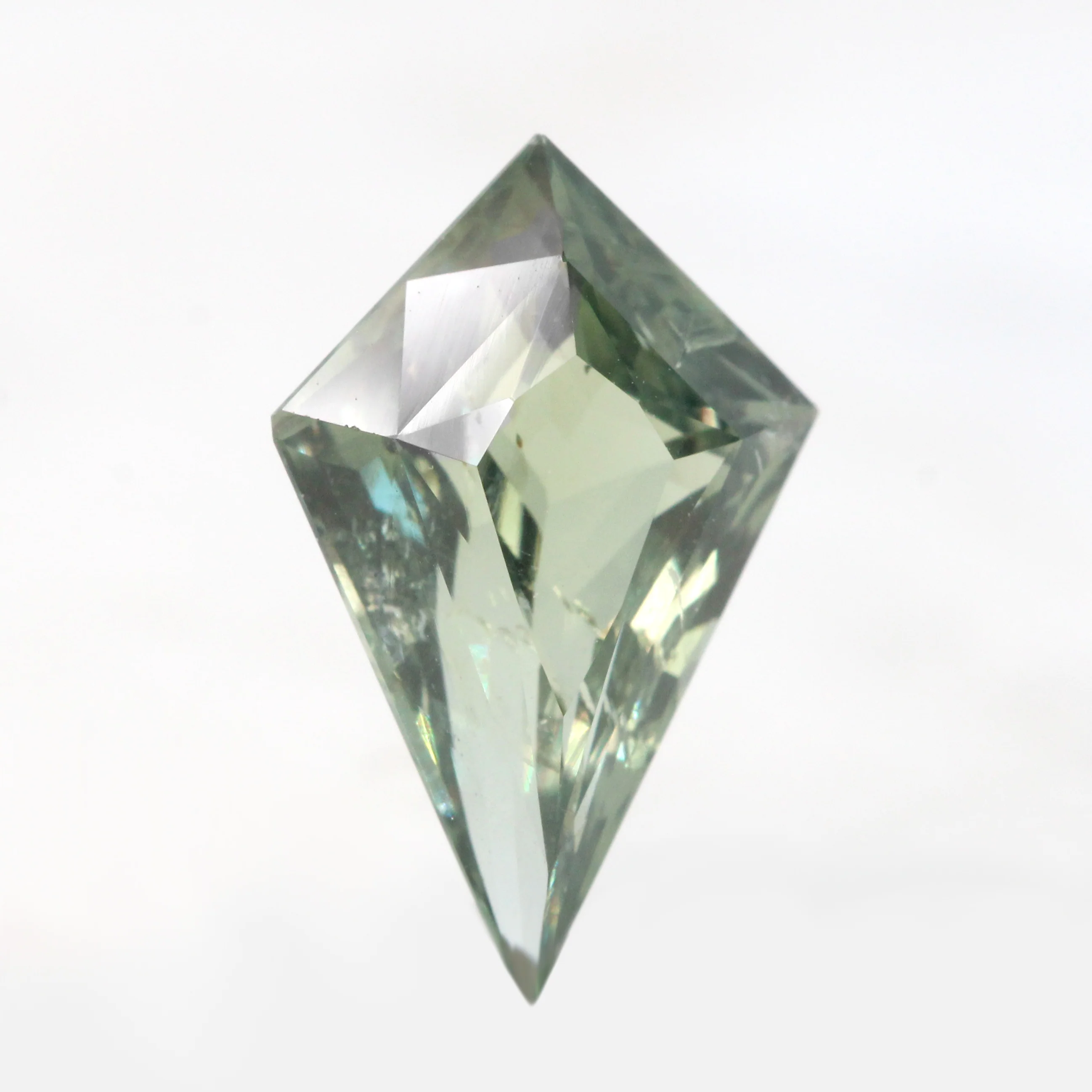 3.66 Carat Light Green Kite Sapphire for Custom Work - Inventory Code GKS366 - Image 3