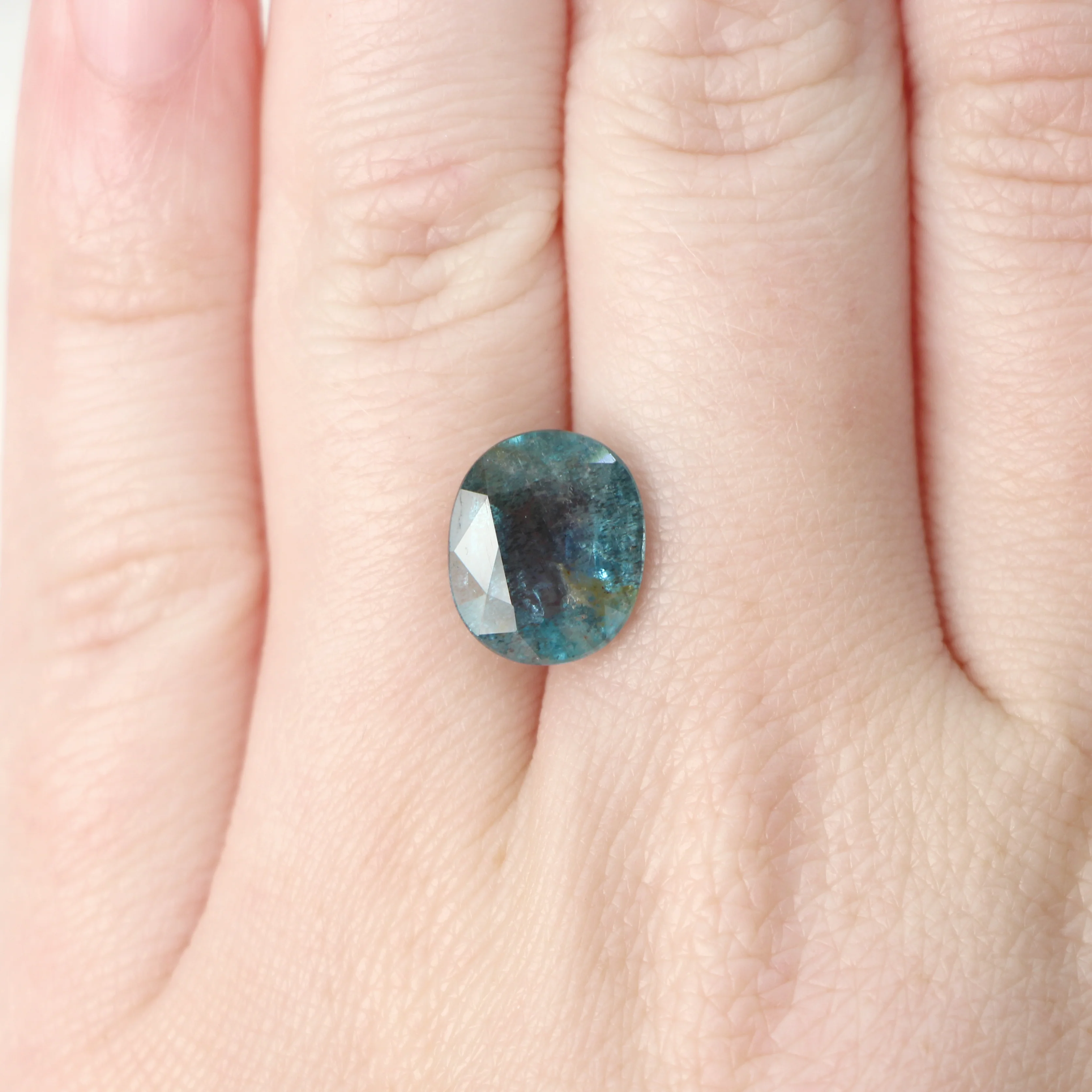 3.85 Carat Oval Mossy Aquamarine for Custom Work - Inventory Code LBOS385 - Image 2
