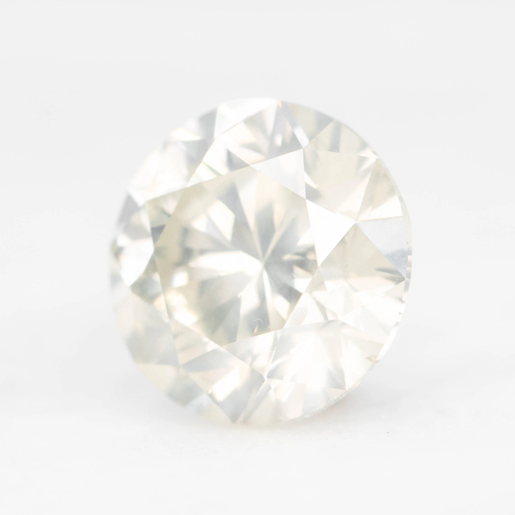 4.01 Carat Certified White Round Diamond for Custom Work - Inventory Code CCR401 - Image 3