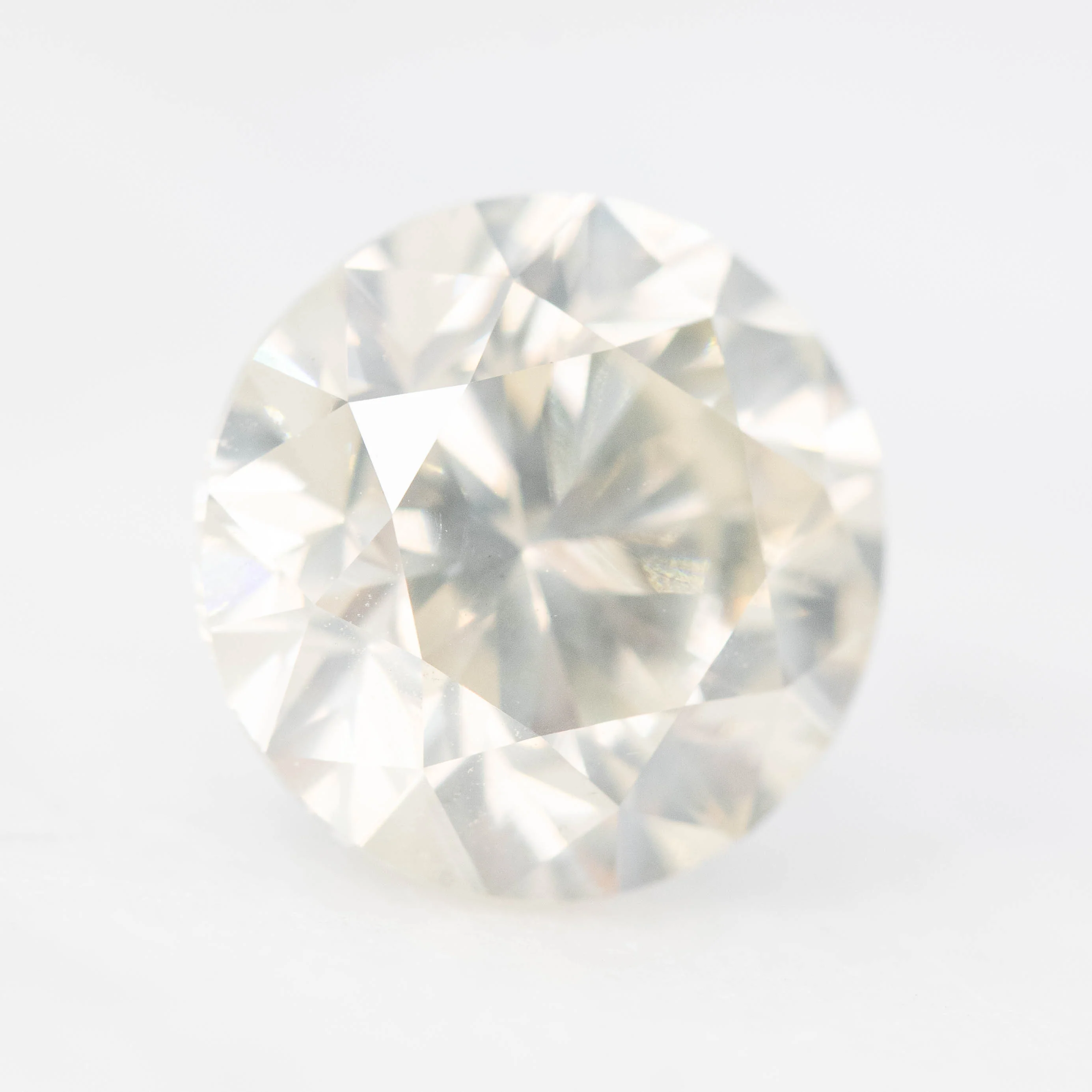 4.01 Carat Certified White Round Diamond for Custom Work - Inventory Code CCR401 - Image 4