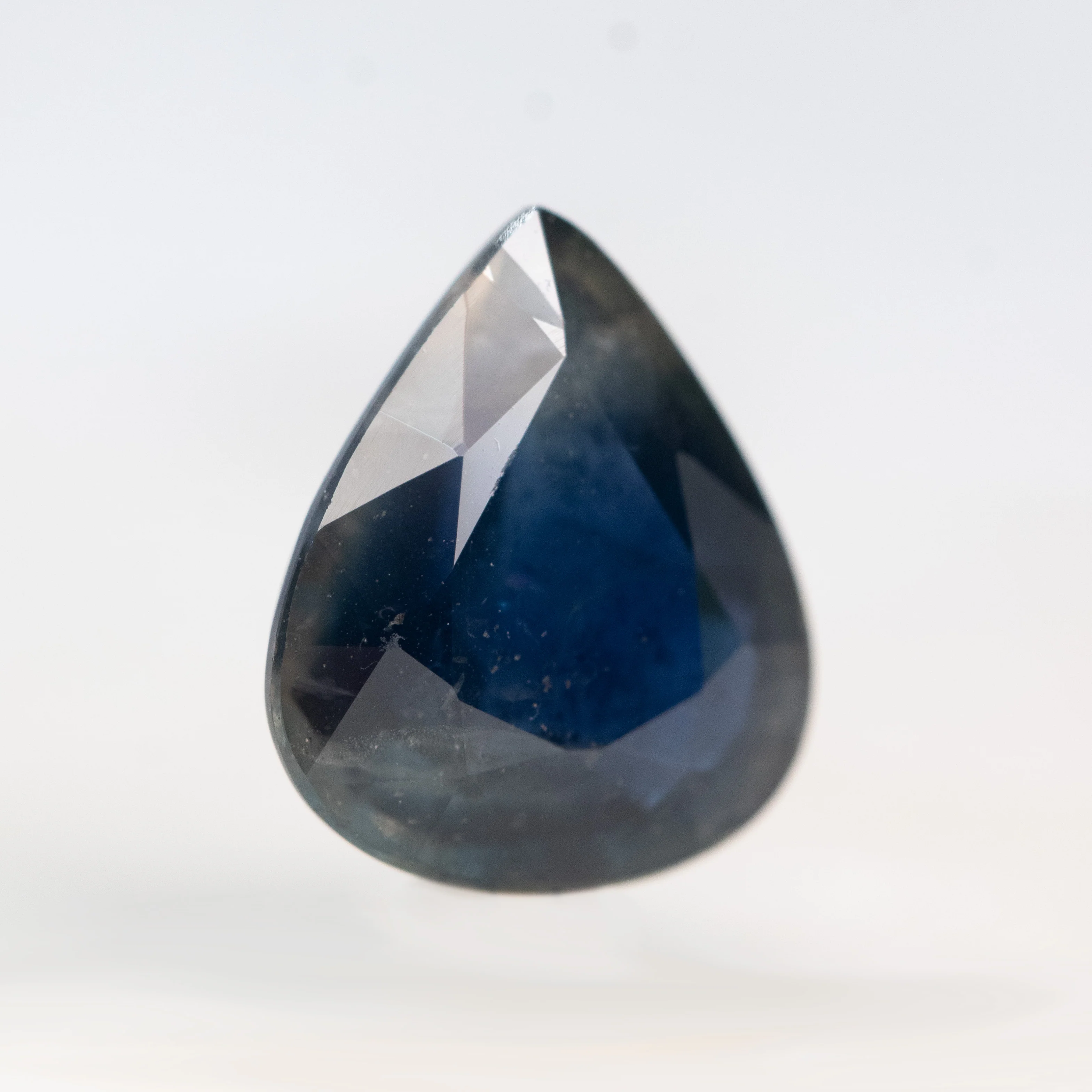 4.30 Carat Dark Blue Pear Sapphire for Custom Work - Inventory Code DBPS430 - Image 4