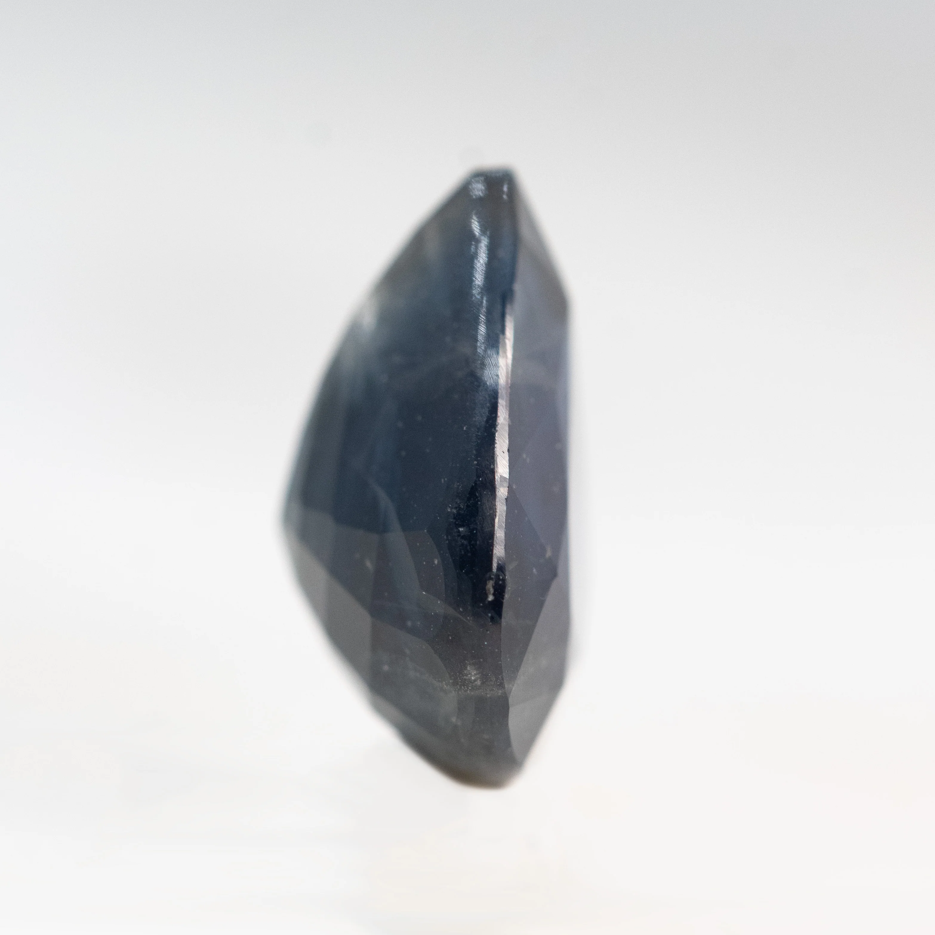 4.30 Carat Dark Blue Pear Sapphire for Custom Work - Inventory Code DBPS430 - Image 5