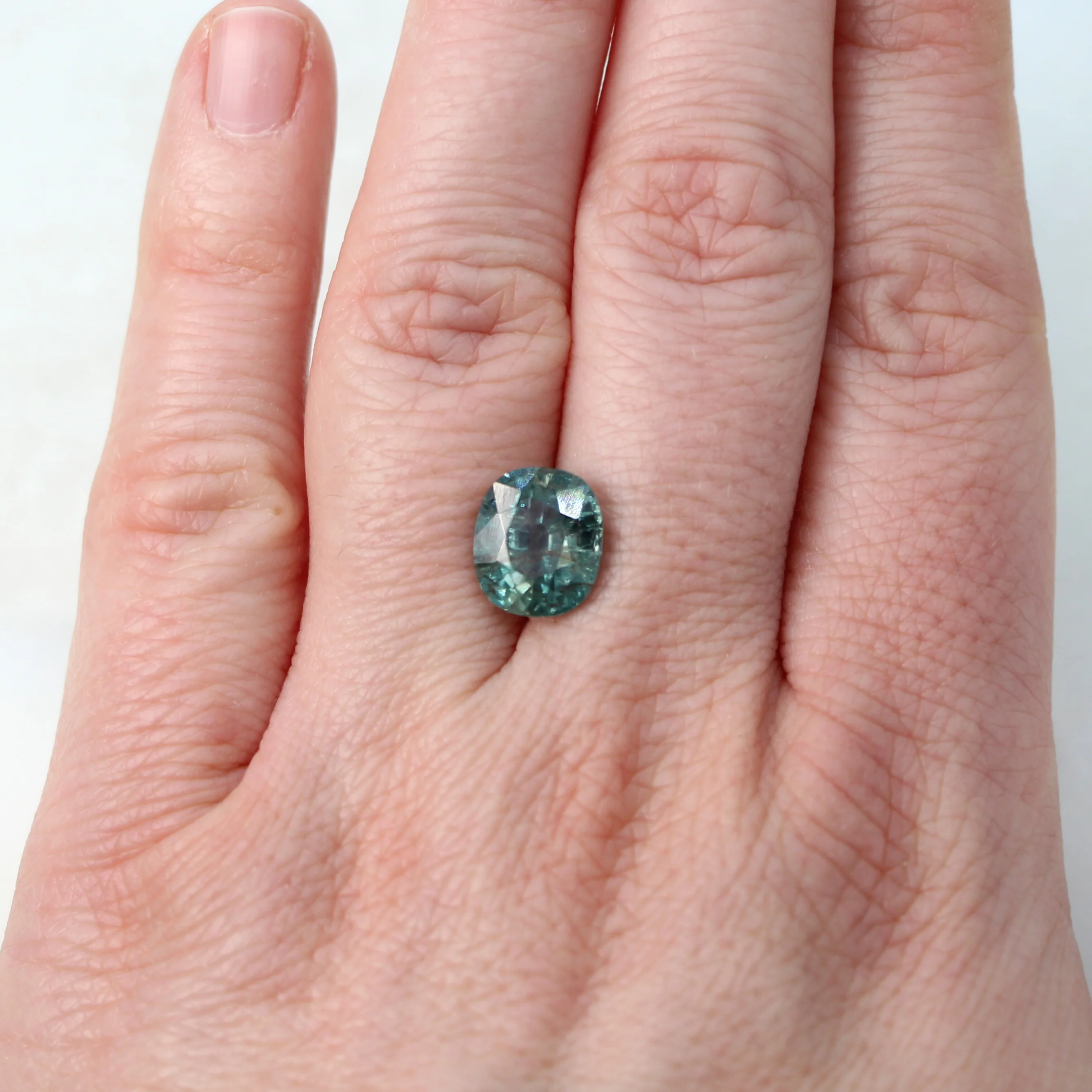 4.83 Carat Teal Oval Sapphire for Custom Work - Inventory Code TOS483 - Image 2