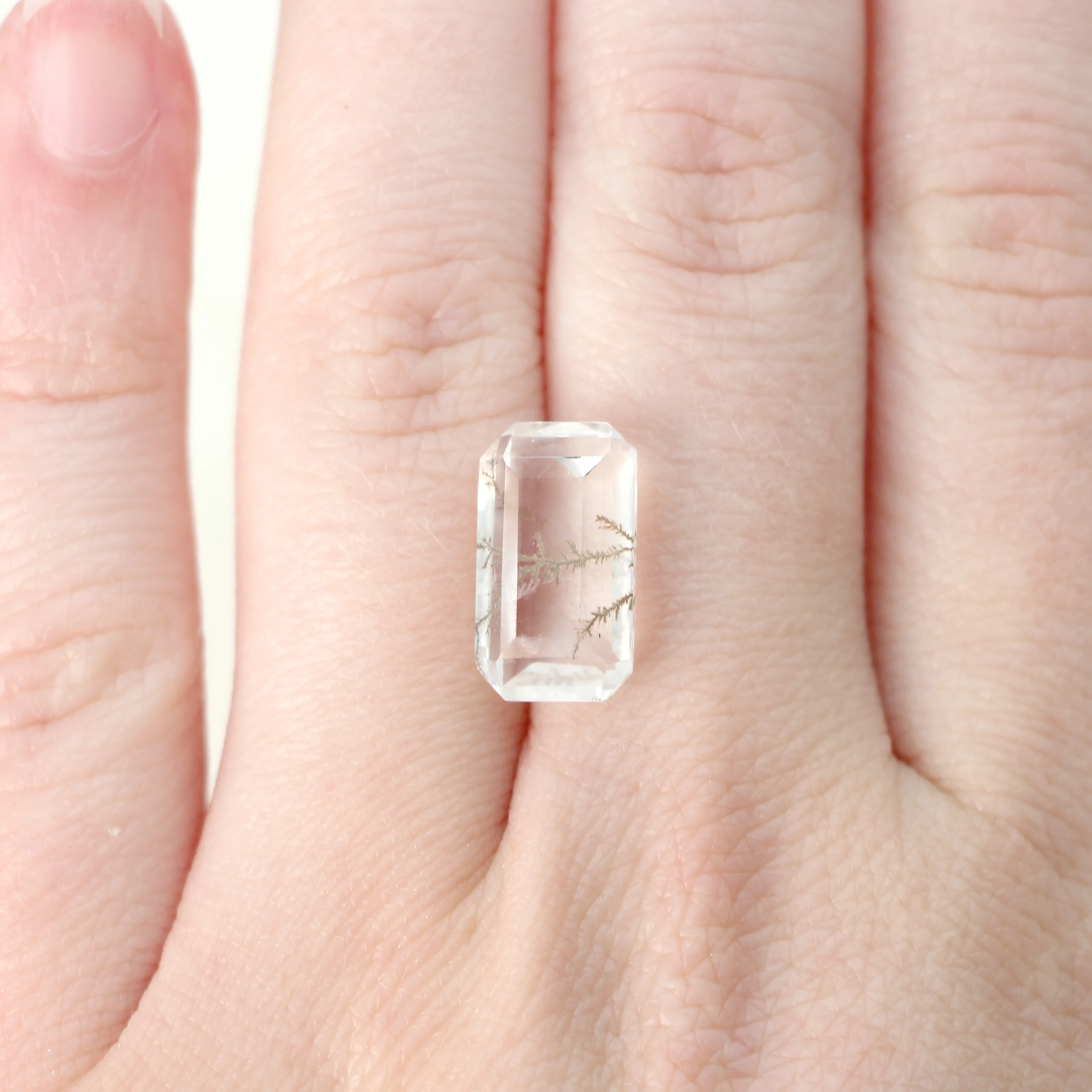 5.20 Carat Clear Emerald Cut Dendritic Quartz for Custom Work - Inventory Code DQE520 - Image 2