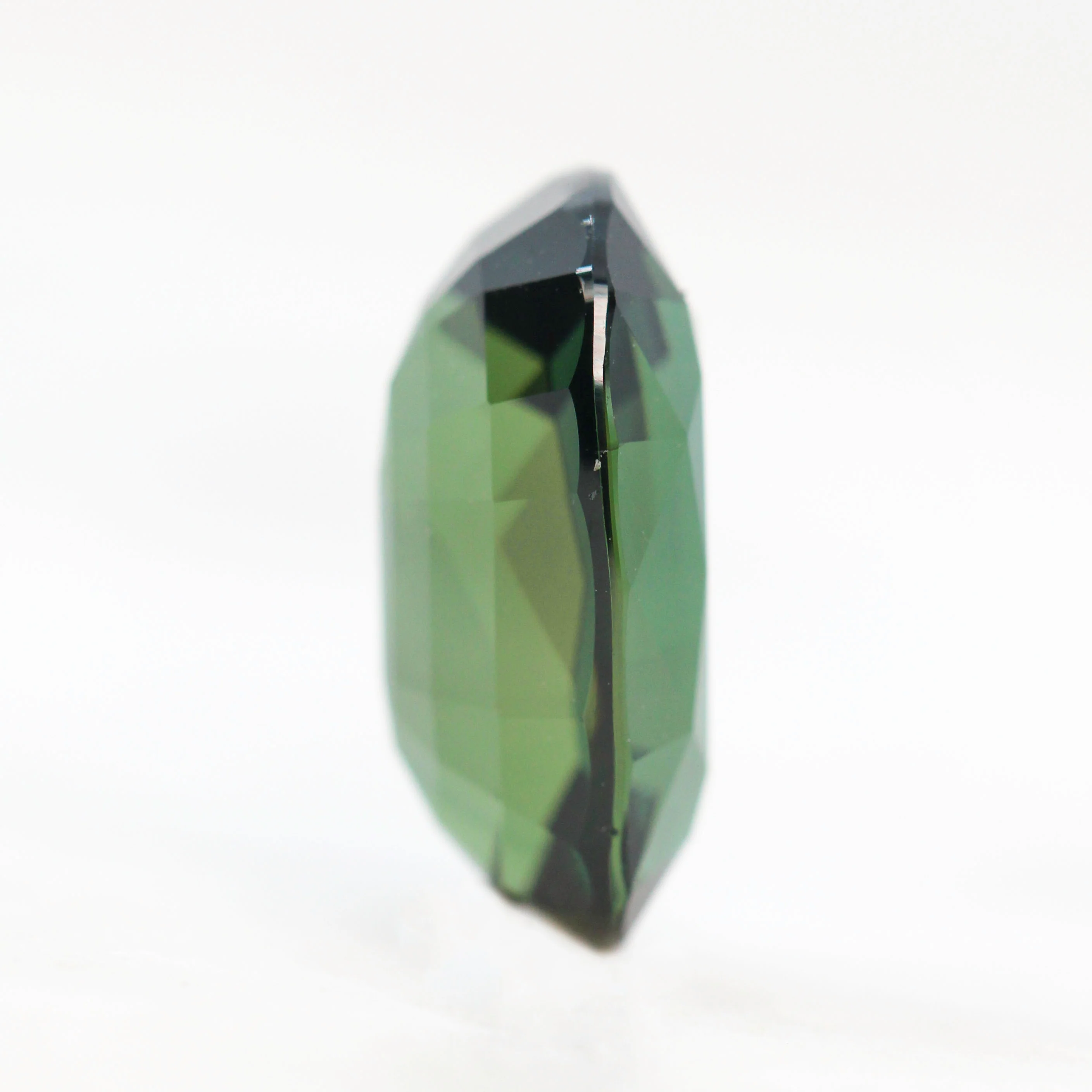 5.23 Carat Teal Green Oval Sapphire for Custom Work - Inventory Code TOS523 - Image 5
