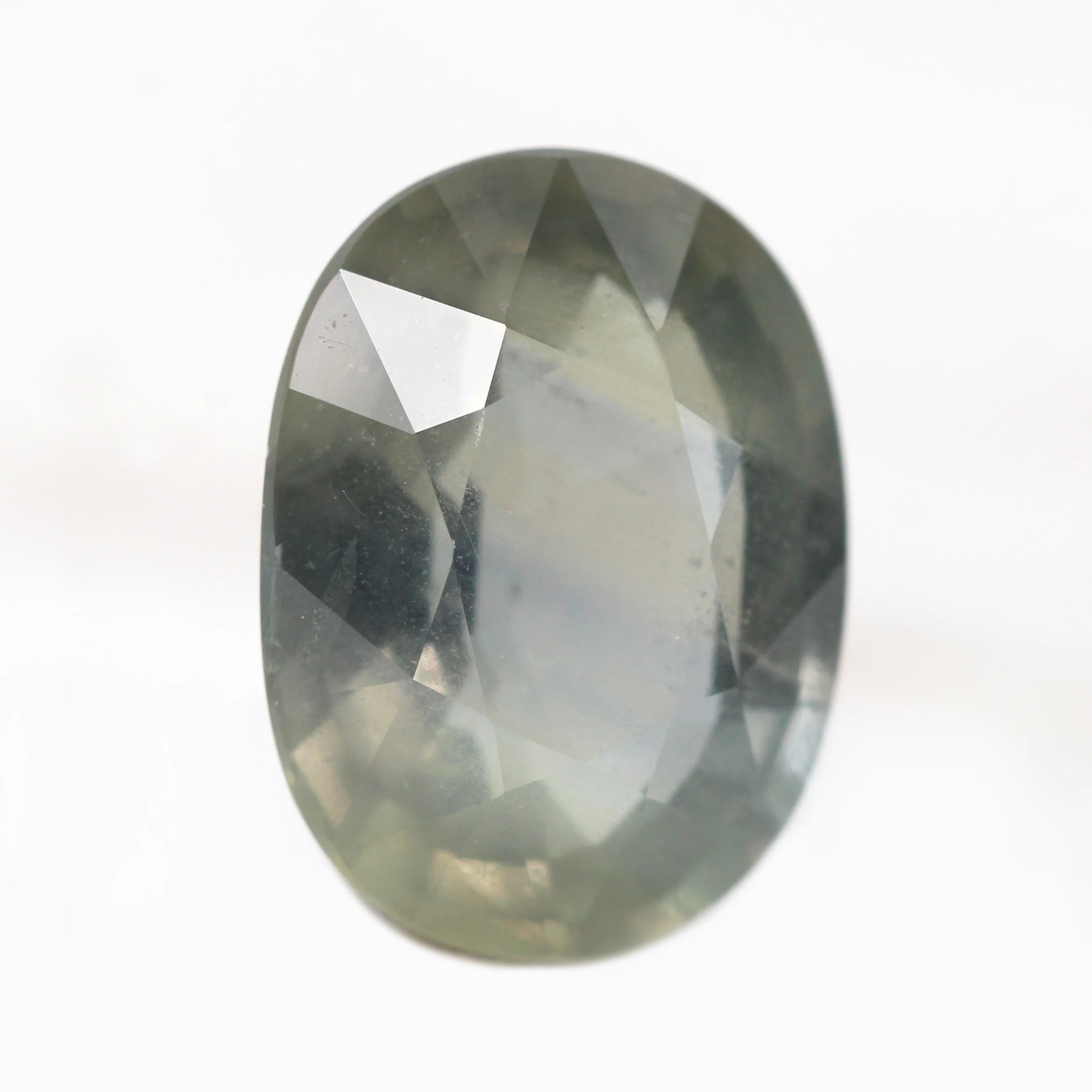 5.88 Carat Gray Color Change Oval Sapphire for Custom Work - Inventory Code GOS588 - Image 5