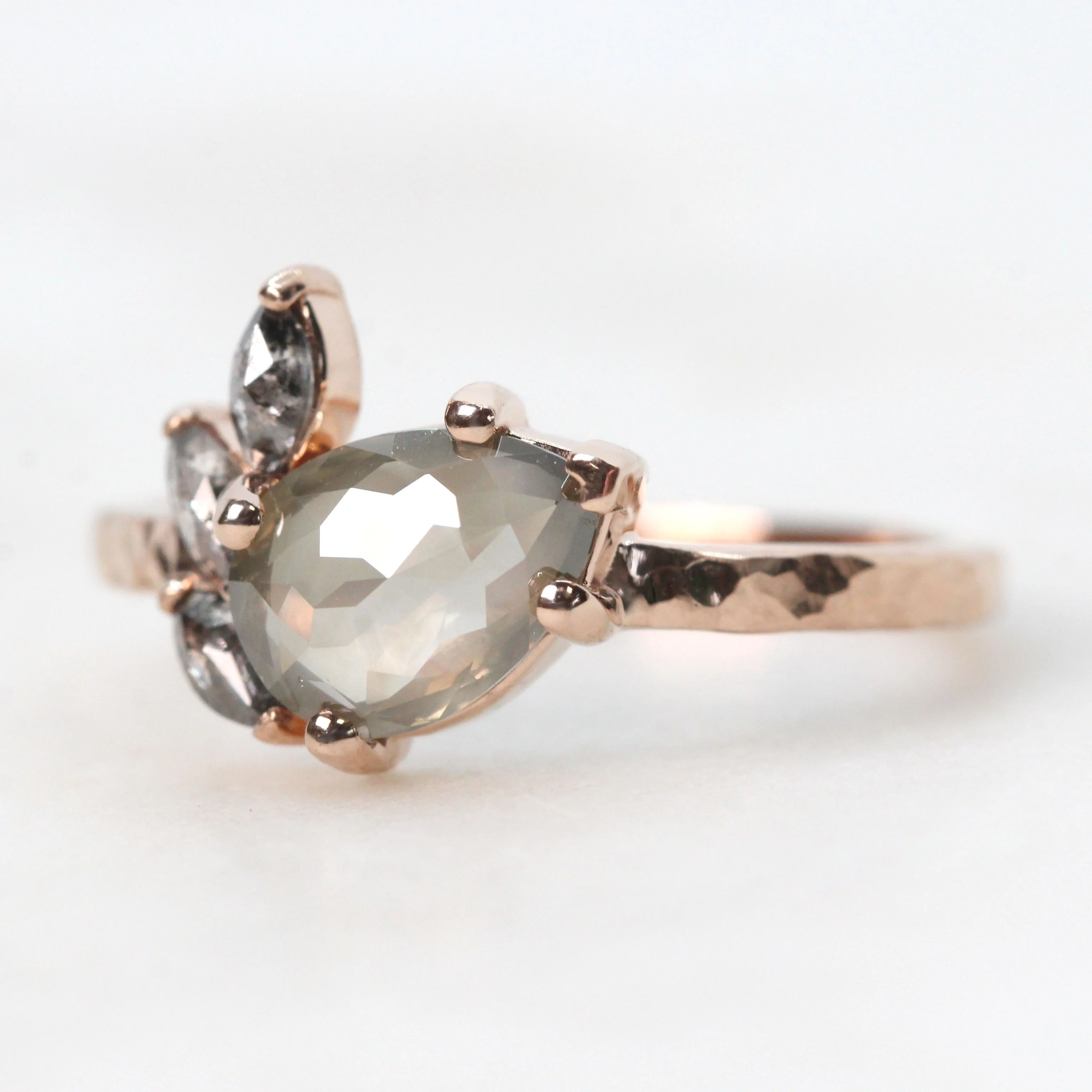 Project: Custom Alyssa Ring with a 1+ Carat Misty Gray Pear Salt and Pepper Diamond and Black Accent Diamonds in 14k - Image 4